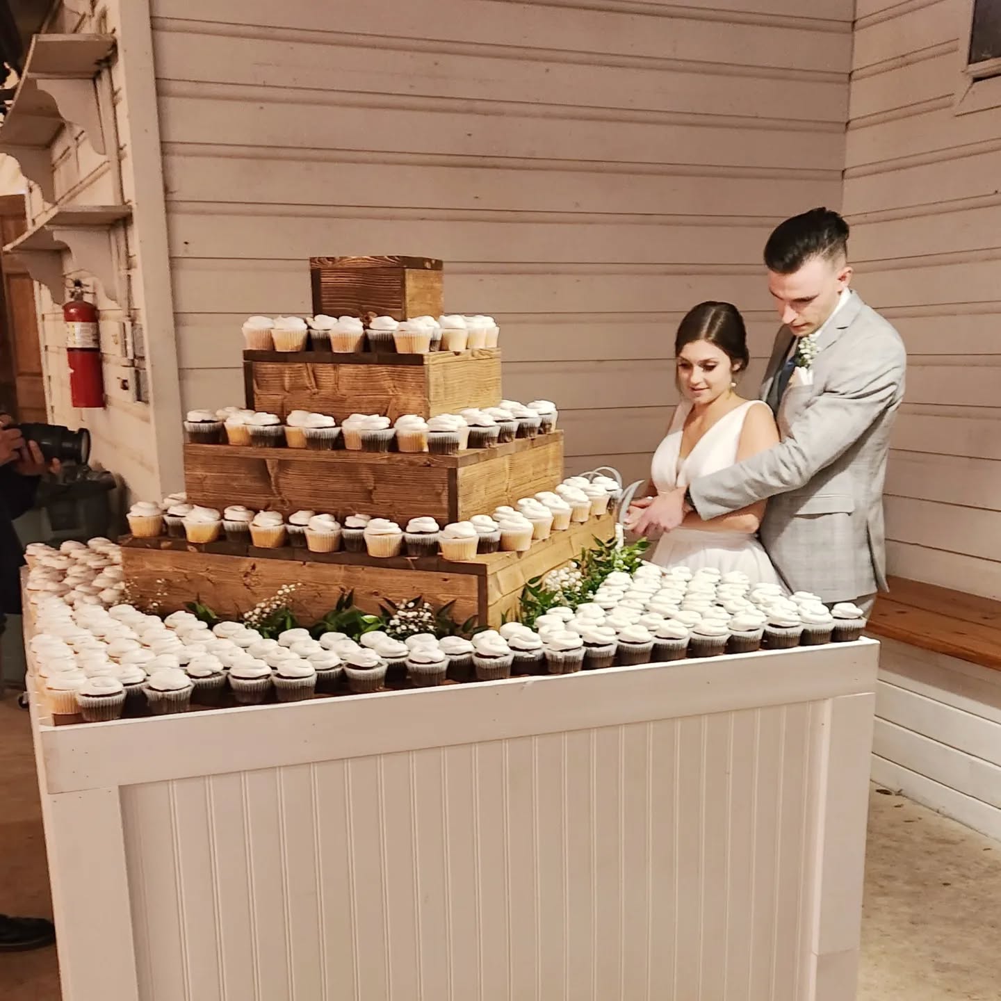 Our Rental Collection has some new additions, starting with this cupcake tower!