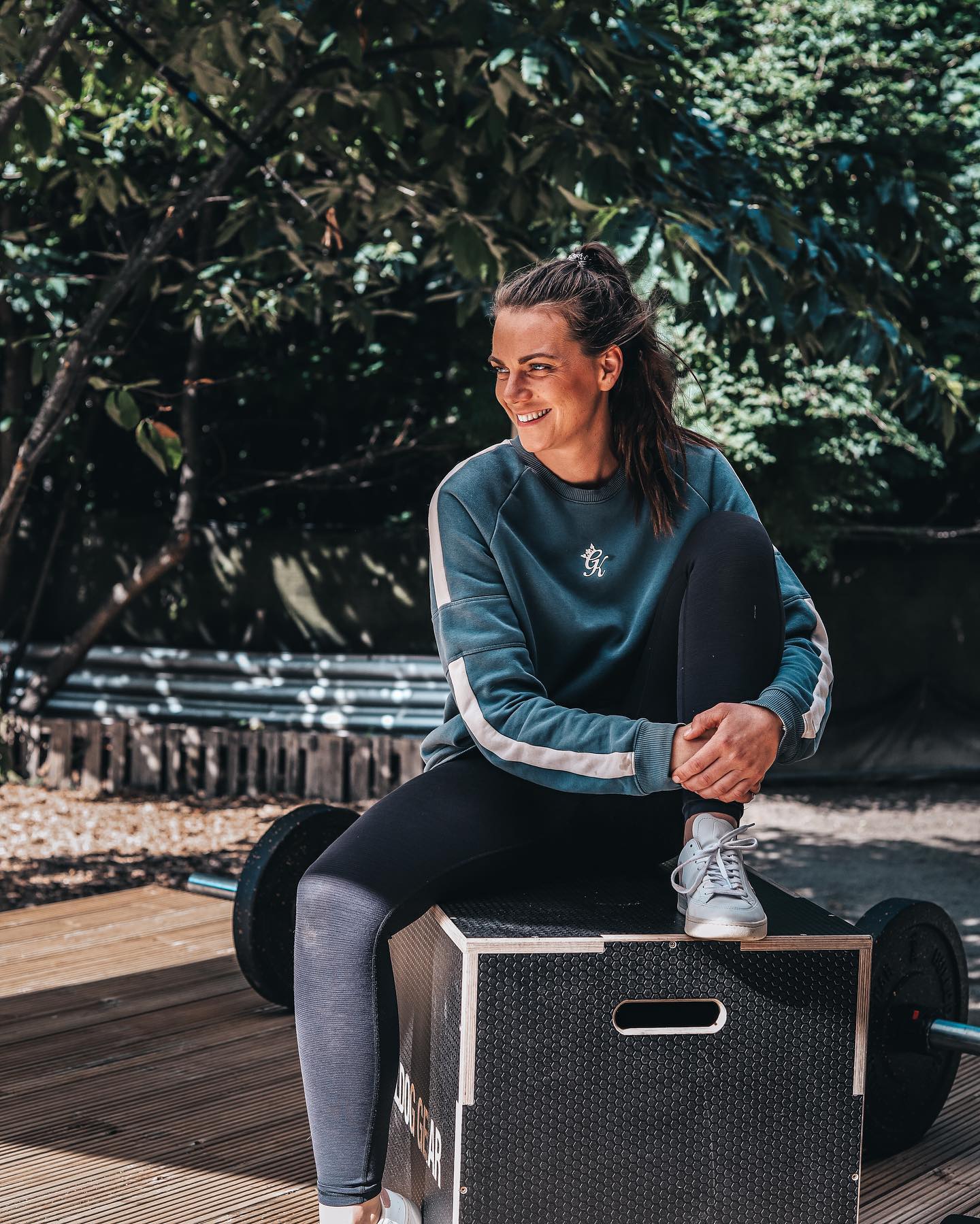 Behind the scenes 📸
Robyn, co founder of Yard Fitness 🏋🏻♀️ main job role, run out mid sessions to grab Squiff who likes to interrupt everyone’s workout!!!