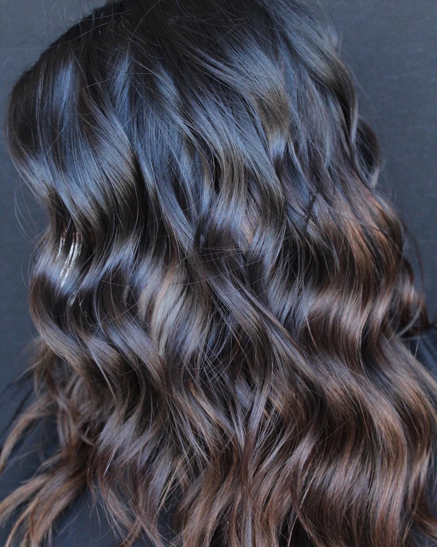 I am healthy.
I am wealthy.
I am rich.
I am that bitch.
I am gonna go get that bag.
And I am not gonna take your shit.
ENERGY. ✌🏻