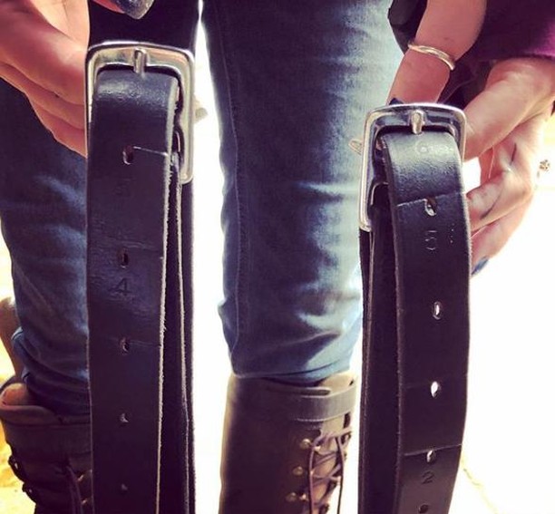🐴 A great post about leather from @peeweesaddlery
⚠️ "Remember leather is a natural substance, and depending on where it comes from on the cow (and what kind of cow it was, how healthy they are, what they eat, how many babies they’ve had, etc) affects the grain and strength of it.
🐎 Leather from along the spine and back for example is stronger than the leather from the tummy. Whichever leather is used... it has the ability to stretch. Think of your mum’s tummy when she was pregnant with you... skin is designed to stretch.
So... when you feel a little wonky, check your stirrup leathers... because even when relatively new leathers are on the same hole... it doesn’t mean they’re even!" ⚖️
#saddlesforsale #equestrian #equestrianlife #horsesarelife #ilovemyhorse #horseridinguk #albionsaddles #jumpsaddle #showjumping #workinghunter #equitation #equipe #fairfaxgareth #fairfaxsaddle #saddles #horsesaddles #girlsthatride #horserider #countrylife #myhorseisthebest #saddleforsale #adjustablesaddle #equinehour #tacktuesday #adayinthelifeofasaddlefitter #horses #stirrups #saddlefacts #saddler #equestrians
