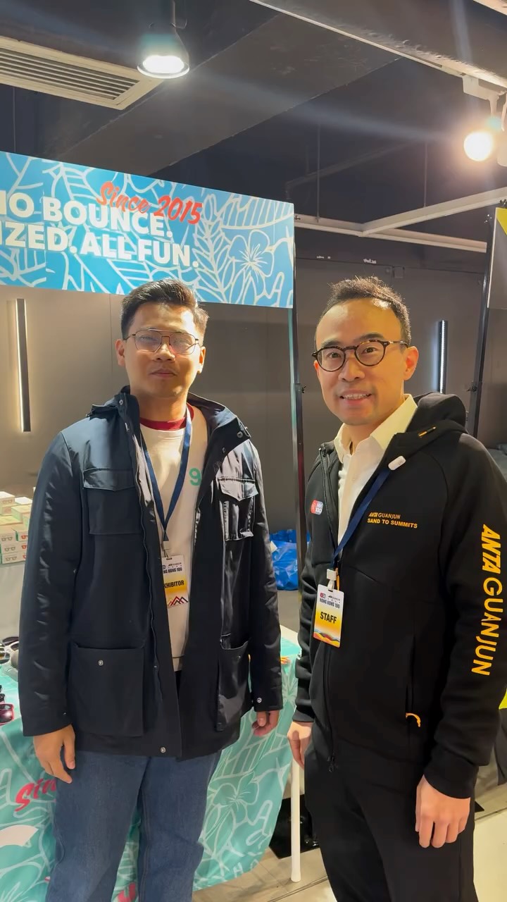 Welcome to
@goodr @sockwellusa @velous.footwear.singapore 🙌🏻🙌🏻🙌🏻