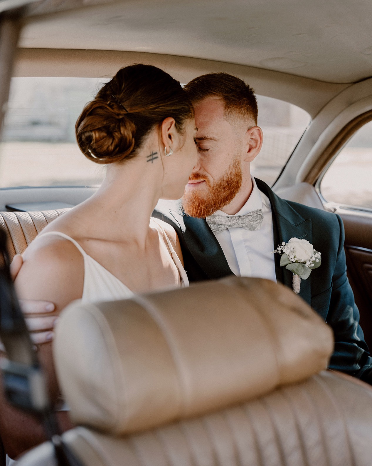 La beauté de ces deux-là ✨
Le mariage d’un ami du lycée… toujours un vrai bonheur de se retrouver des années plus tard, avec nos vies qui ont pris des chemins différents, réunis pour un moment aussi beau.
Des retrouvailles, des sourires et beaucoup d’émotion 💛
Les réservations pour la saison 2026 continuent, et celles pour la saison 2027 sont ouvertes 💍 alors venez me présenter votre joli projet ✨
www.julienloize-photographie.com
#photographemariage #mariagepicardie #weddingfrance #photographeaisne #weddinginspiration #mariageété #goldenhourlove #mariage #wedding #weddingphotography #weddingphotographer #instawedding #love #couple #amour #bridetobe #photographer #photographesoissons #photographepicardie #photographereims #photographefrance