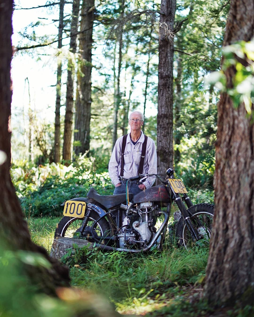 Catching a break from city life to come and film in the woods of Oregon.
.
#documentary #photography #motorcycle #race #oregoncoast #oregon #vellocette #ride #vintagemotorcycle #vintagemotorcycles #16mm #film #vintagefilm