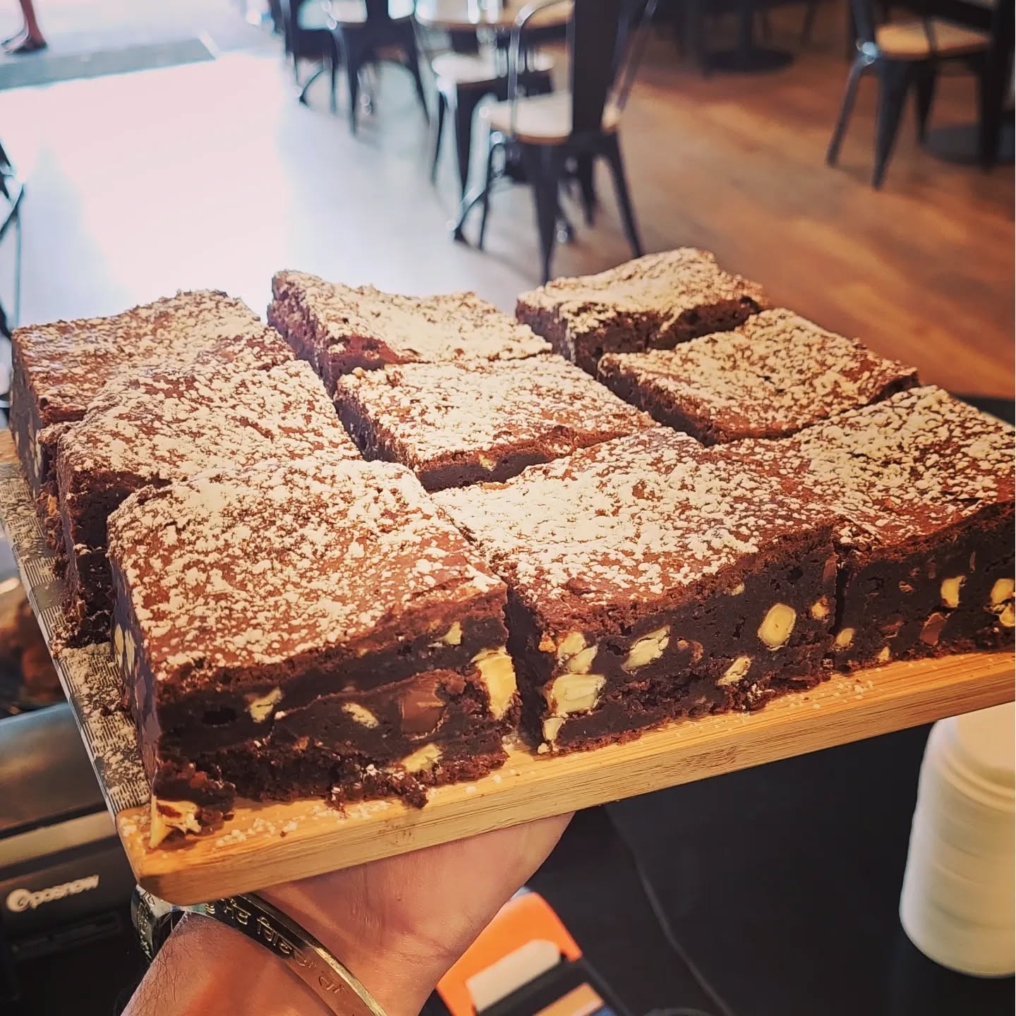 Gotta Love a Brownie...
Triple Choc & Housebake... 😋😋😋😋