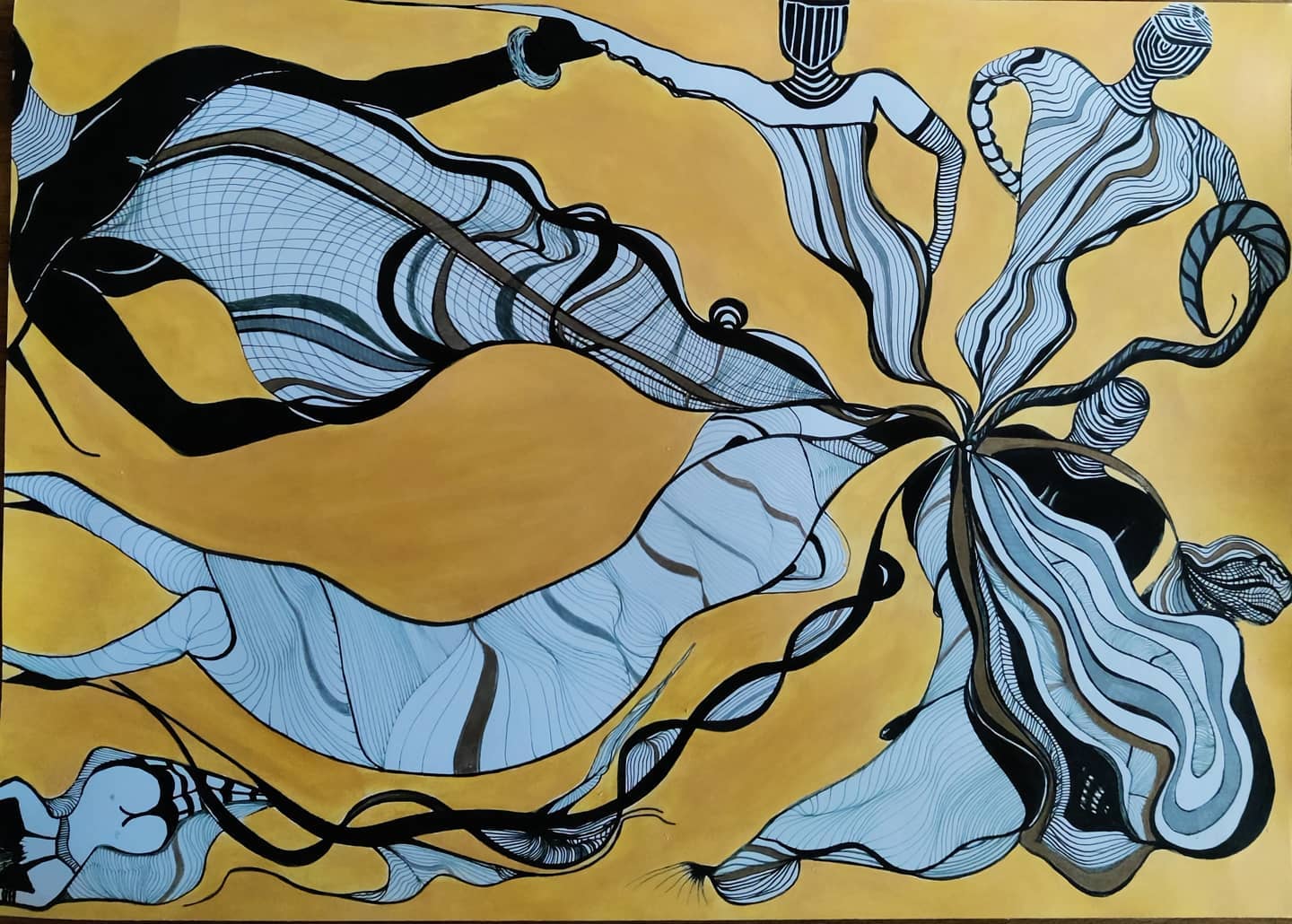 Here it is again.....same picture different background....which do you prefer??
#art #artwork #ink #abstractpainting