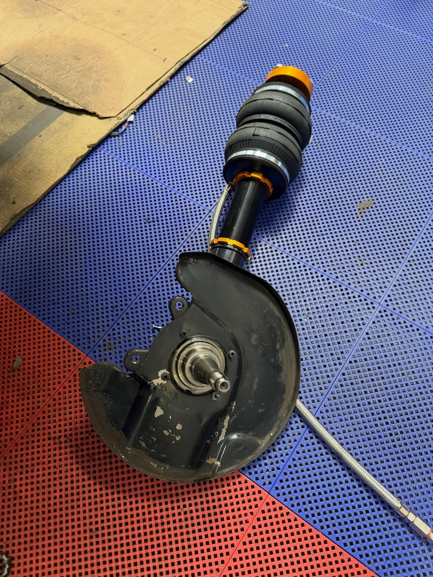 Did someone say air suspension in a Datsun Z? This build is going to be dope once it’s done. Let us get your projects done before show season kicks in. Don’t wait too long. 🤙🏽