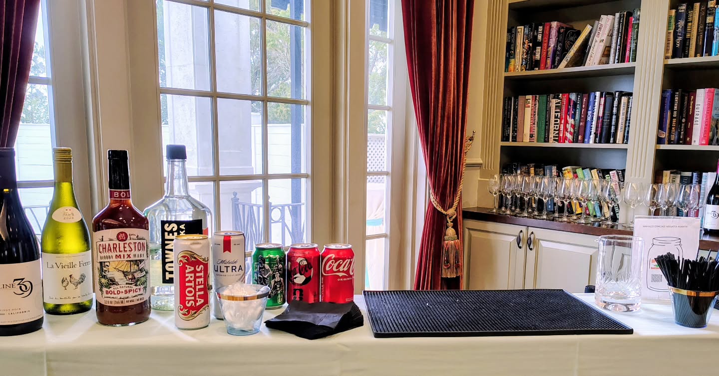 Working alongside some favorites this morning.
@shaylanelsonmusic
@riverhouseevents
@bydesigncatering
@funcoastbar