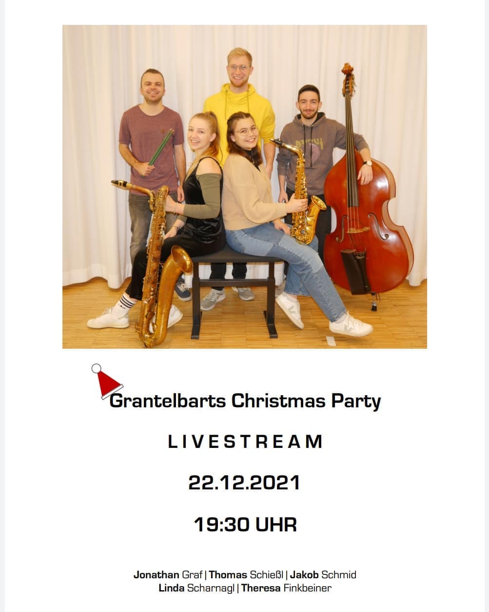 Livestreamkonzert ☺️
Morgen um 19:30 Uhr auf Youtube.
Link in Bio.
Freut euch auf ein abwechslungsreiches Weihnachtsprogramm 🎄
#christmas #jazz #winterwonderland #chestnuts #jamiecullum #sia #coldplay #christmaslights #piano #vocals #saxophone