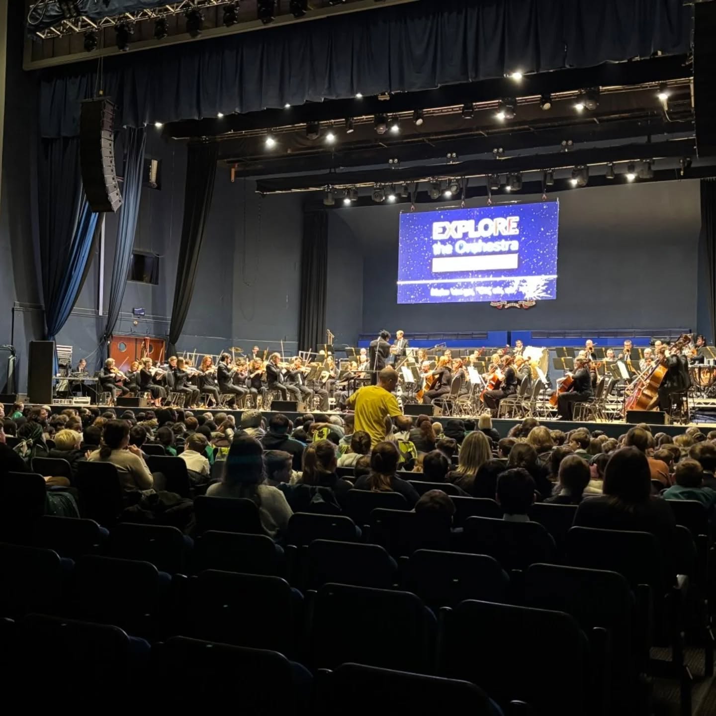 Today, Year 4 went to the Portsmouth Guildhall to see the Bournemouth Symphony Orchestra. What a great opportunity to hear a fantastic orchestra live!