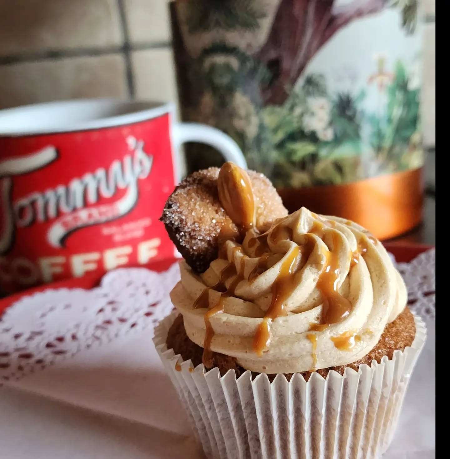 My personal favorite 😍
Latte caramel cupcake with delicious caramel filling!