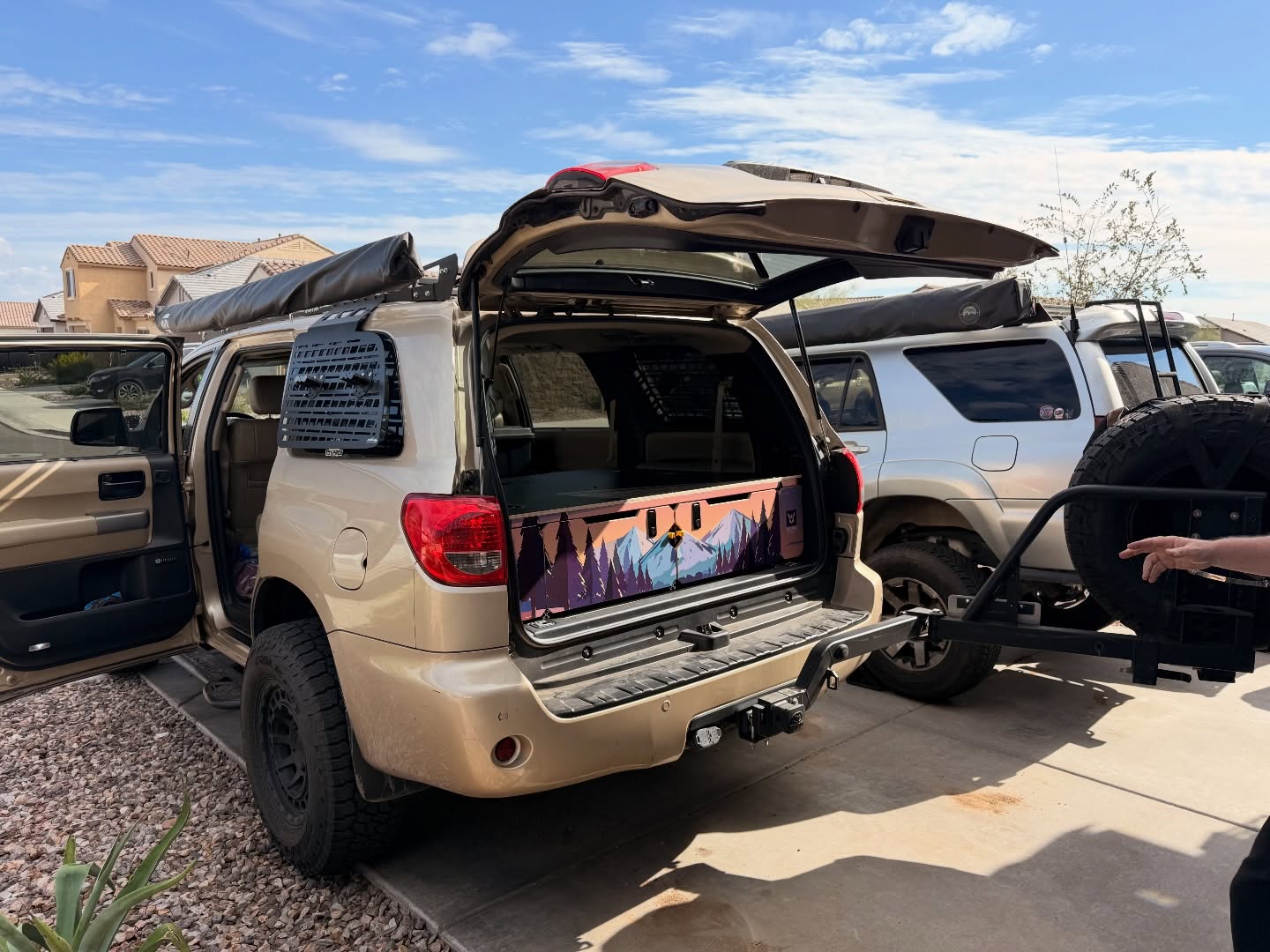 This 2nd Gen Sequoia box came out so good 🤘
Going live on the site tonight starting at $2,400. Standard box includes a full baseplate, the drawer system, bulk storage container, and custom faceplates. Bed platform, dividers, false top table, and custom mods available as add-ons.