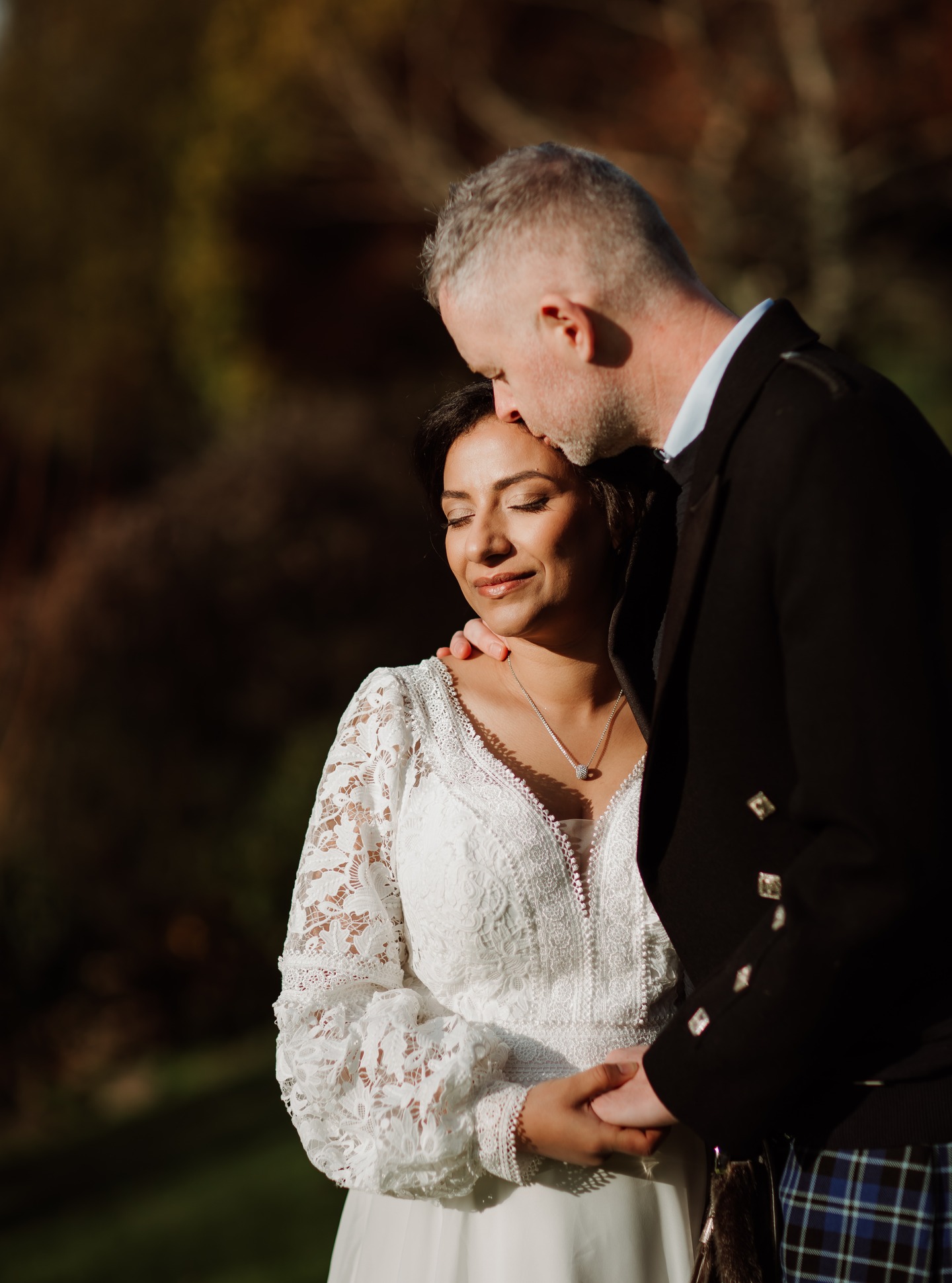 Thank you so much Christina and @maria_broome_photography for letting me share some gorgeous pro photos, look how lovely the Autumn sunshine was!
I have shared C's hairstyle on a previous post, also included some of my pics on this post too, but it was so great to see Christina's bridal makeup look and her looking beautiful in her bridal dress, I do love a sleeved dress!
Christina request was was enhanced version of herself, nothing too heavy or bright.
I kept all the colours in harmony with each other, nude & neutral colours, so the look was subtle and wasn't too obvious. Soft definition and subtle glow to the cheeks. The eyes, lips and skin are working together, if I had chosen for example a bright pop of pink or a red on her lips it would stand out more which wasn't the request. If you love a pink shimmer look on the cheeks then using the same family of colours on the eyes and lips ties the look together. If you prefer a subtle makeup look like Christina then neutral colours work best.
When meeting Brides I always try my best to understand your vision & preference whilst guiding you too on what I think will help achieve the look you are after.
Creating a natural skin finish still takes time & product and I love how Maria's photos capture the finished look.
From Christina -
"Thank you again for being part of our amazing day. You put such great skills, experience & kindness into this wonderful day. Christina xx"
Enjoy this snippet of C & T's day such a sweet couple.
#millbrook #millbrookweddings #bridalhair #bridalmakeup #weddinghair #weddingmakeup #elopementdevon