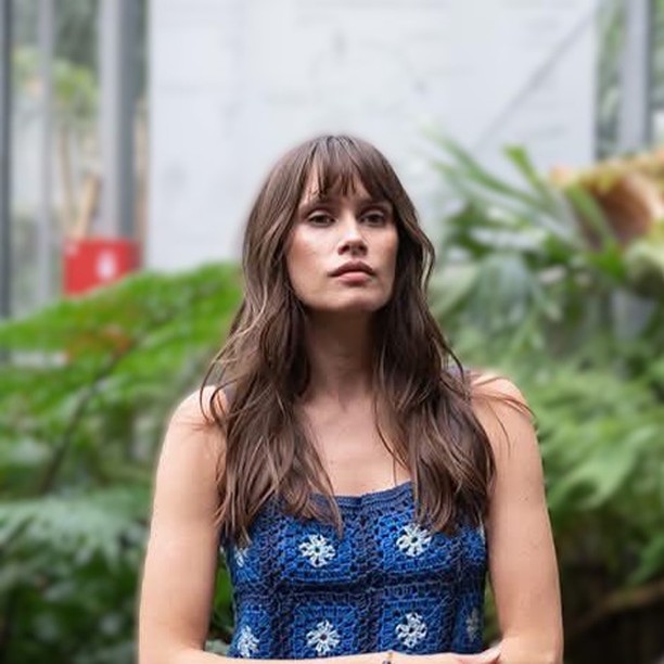 📸 Zoom sur le shooting tropical 📸
Vous pourrez découvrir la future #CollectionCrochet #PrintempsEte2025 de #Phildar
Ce #ReportagePhoto à eu lieu au coeur de la #SerreTropicalDeTourcoing
Les mots clés de cette séance #Exotique et #Enchanteur #BreautéNaturelle🌿🐸
#Tourcoing #SerresBotaniques #ShootingMode #DécorExotique #AssitanteMakeup #EspritTropical #ArticleVilleDeTourcoing