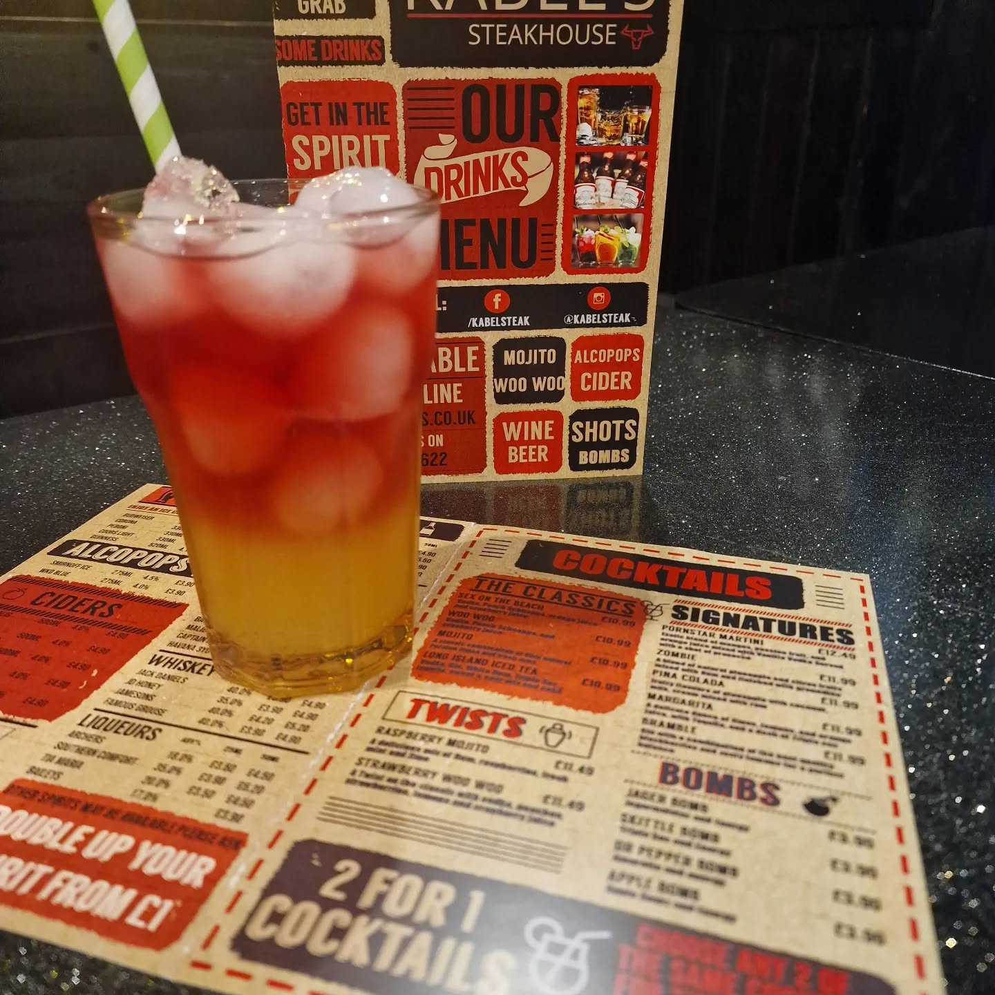 2-4-1 Cocktails every day 5pm till 7pm so why not join us early and treat yourself
•
•
#cocktails #drinks #bar #cocktail #bartender #mixology #drink #food #gin #happyhour #cocktailbar #beer #wine #cocktailsofinstagram #party #drinkstagram #instagood #mixologist #foodie #foodporn #vodka #cheers #love #restaurant #bartenderlife #alcohol #rum #craftcocktails #summer #music