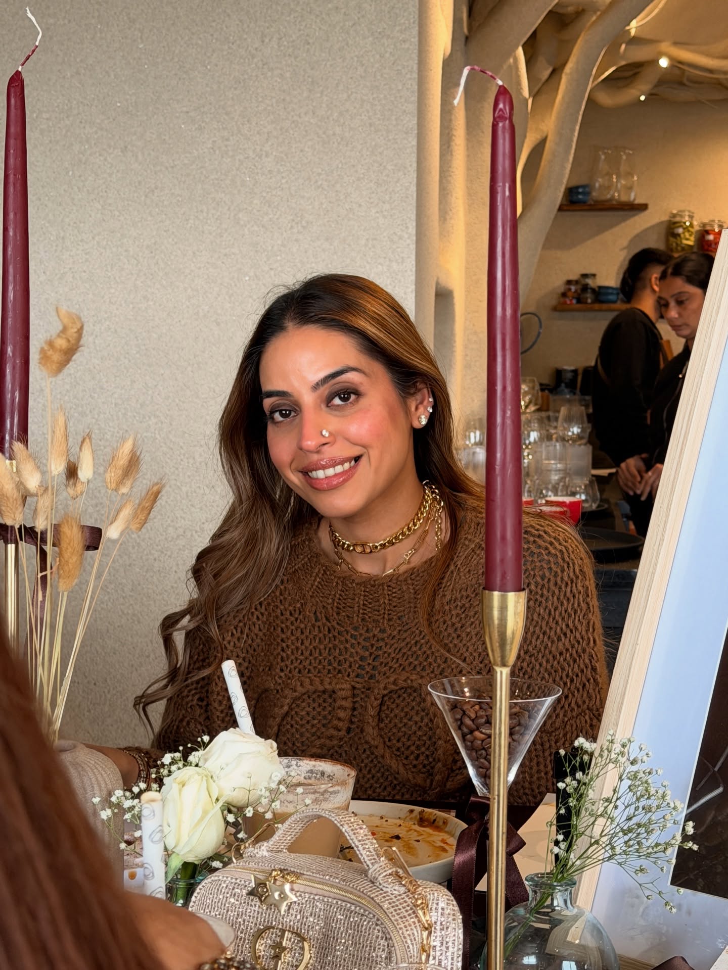 Too glam to give a damn. Just pass the espresso. ☕✨
Good day & good vibes ✨ 🍸 ☕️
.
.
#drshreyamunjral #expressomartini