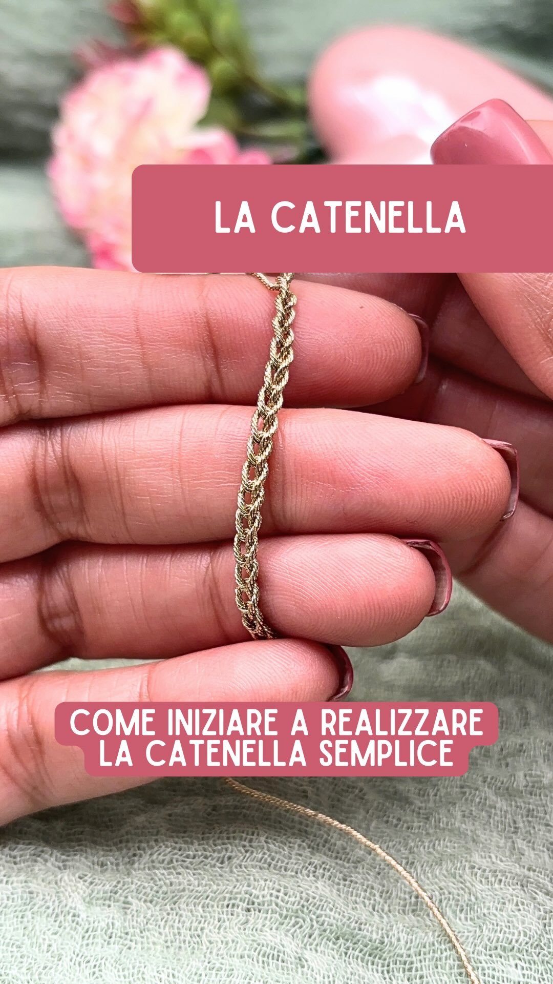 Come realizzare la catenella semplice
Per la serie chi ben comincia é a metà dell'opera💪😘
#crochet #uncinetto #crochetbijoux #tonbonbijoux #filieforme
