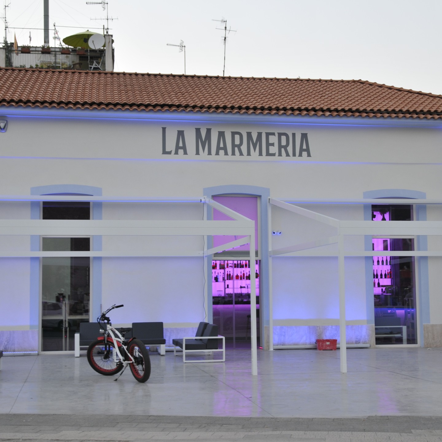 #loungebar #lastarchitectures