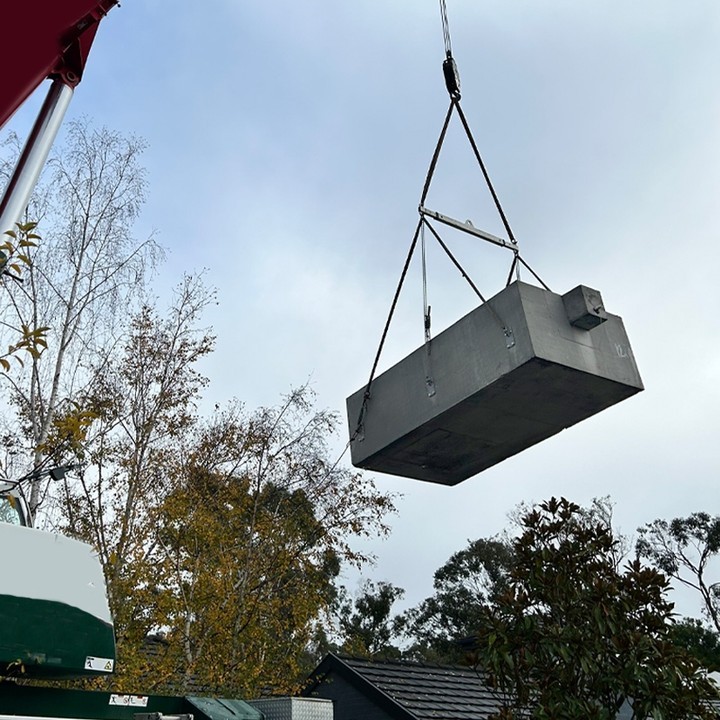 Plunge pool taking flight! 🏗
Check out the crane operation for our 5m x 3m plunge pool, lifted in for a client in Croydon.
When access is limited, we'll always help you find a way to make your backyard pool dreams come true 🙌🏻
#crane #poolinstallation #poolinstall #plungepool #pool #swimmingpool #poolinspo #croydon #plungepoolsplus