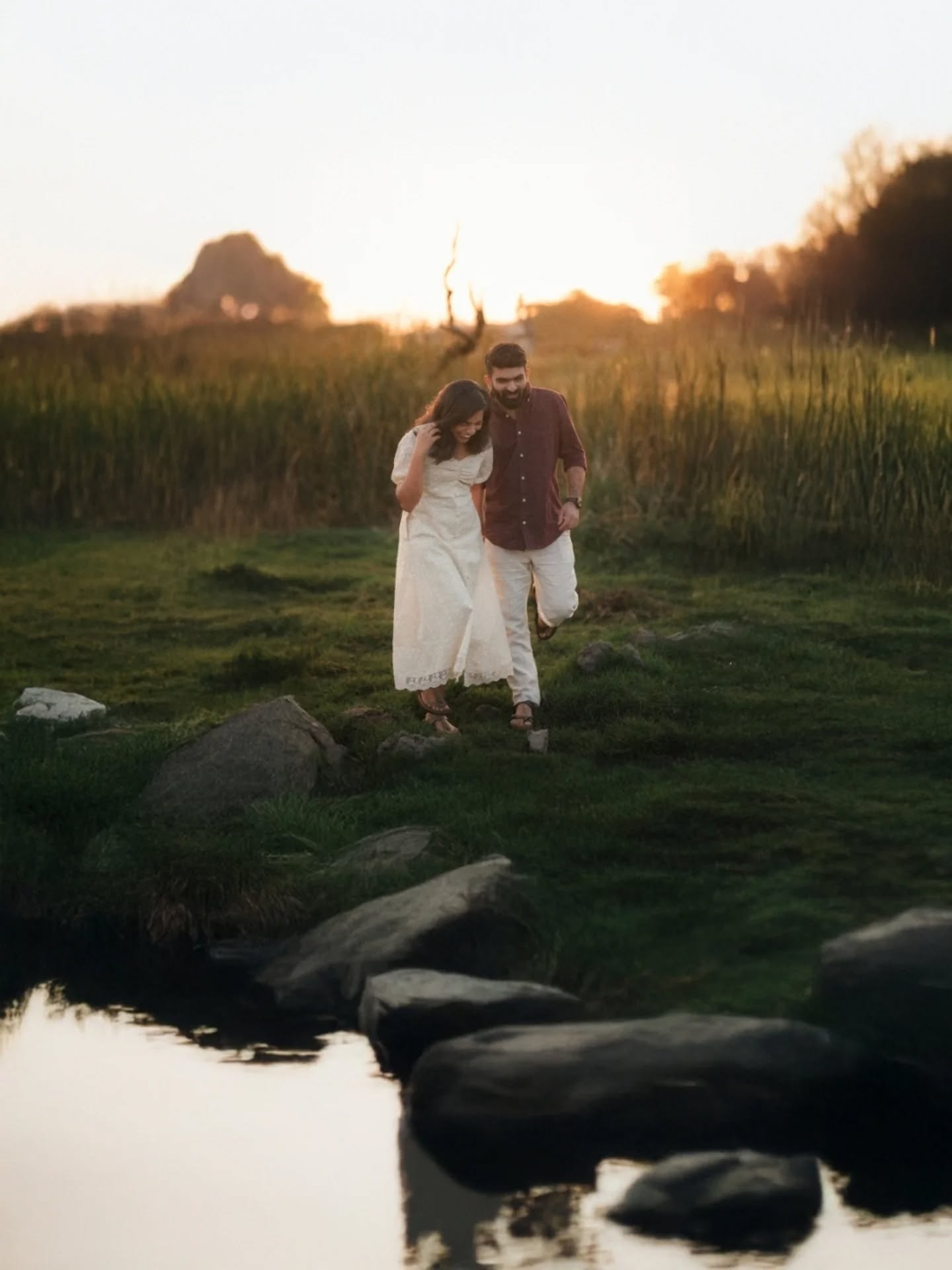 ഞാനും നീയും രാവും അമ്പിളിയും മൂടൽ മഞ്ഞും..
#PreWeddingKerala
#KeralaPreWedding
#PreWeddingVibes
#CoupleGoals
#lovestory