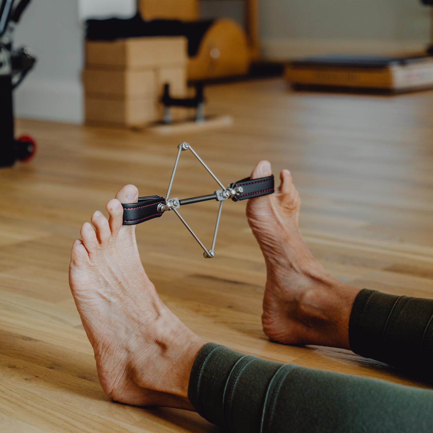 #joestoegizmo Joseph Pilates was always experimenting with designing apparatus and tools to assist to connect, strengthen and heal.
_
Whilst the reformer gets all the focus, some of his smaller inventions are genius. His #toecorrector not only assists to strengthen toe and foot articulation and coordination, but also works to connect the feet to your hips and pelvis. Reconnecting neural pathways, increasing coordination, restoring foot articulation and alignment for better gait, walking, running, dancing and balance.
_
#pilatesandmovement #pilatesandmovementsunshinecoast #pilates #pilateslineage #pilatessunshinecoast #sunshinecoastpilates #fitnesssunshinecoast #sunshinecoastfitness #movesunshinecoast #footstrength #footarticulation #gait #gaittraining #sunshinecoastpilatesstudio #marcoola