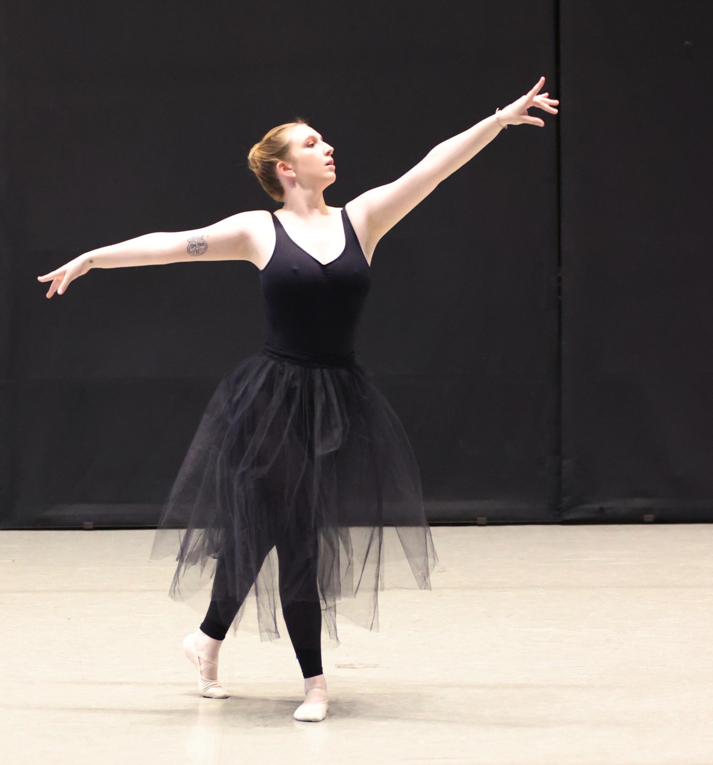 A look back at our Spring 2025 Open LAB.
Open LAB gives adult recreational ballet dancers the chance to rehearse and perform a brand-new work created specifically for them by choreographer and dance educator Libby Bullinger Snyder. Itâs a space to grow, collaborate, and shine.
The Spring 2026 session starts THIS SUNDAY, and there are just 2 spots left! Link in bio to learn more.