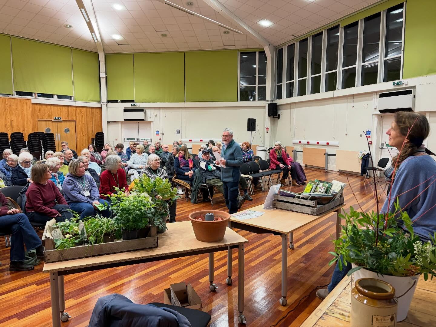We were warmly welcomed to speak on the topic ‘Winter Thrillers- how to bring light and scent to the winter garden’ tonight at Askham Bryan College in York. We handed round cuttings of many scented and evergreen plants to identify #gardentalks #wintergarden