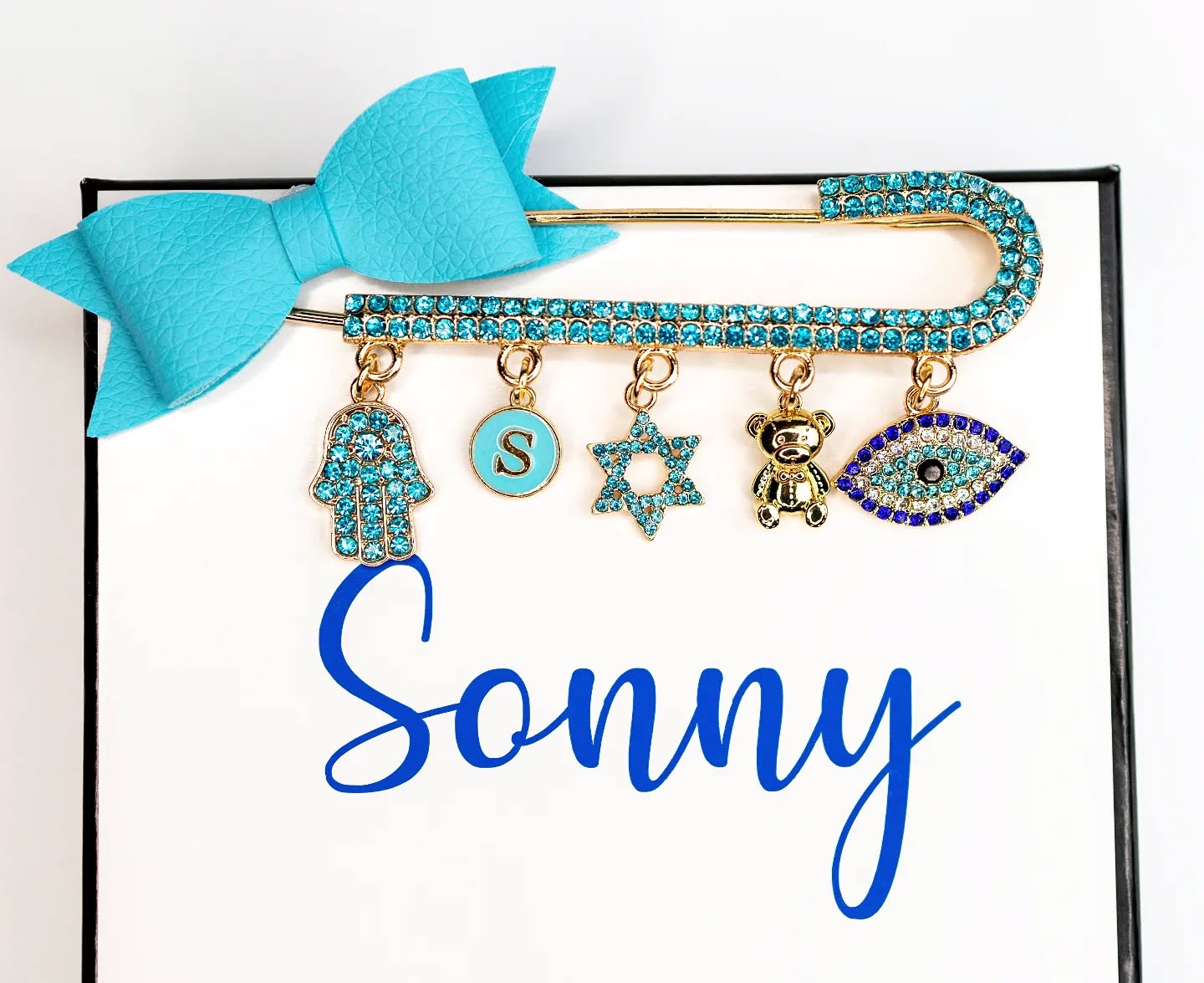 Welcome baby Sonny!
-
-
-
-
#LuxGiftBoxes #strollerpin #babygift #babygirl #babyshower #personalizedgifts #strolleraccessories #torontogifts #gift #Toronto #evileye #malocchio #vaughan #supportsmallbiz #pretty #beautiful #christian #catholic #jewish #muslim #vaughan #babyshower #momlife