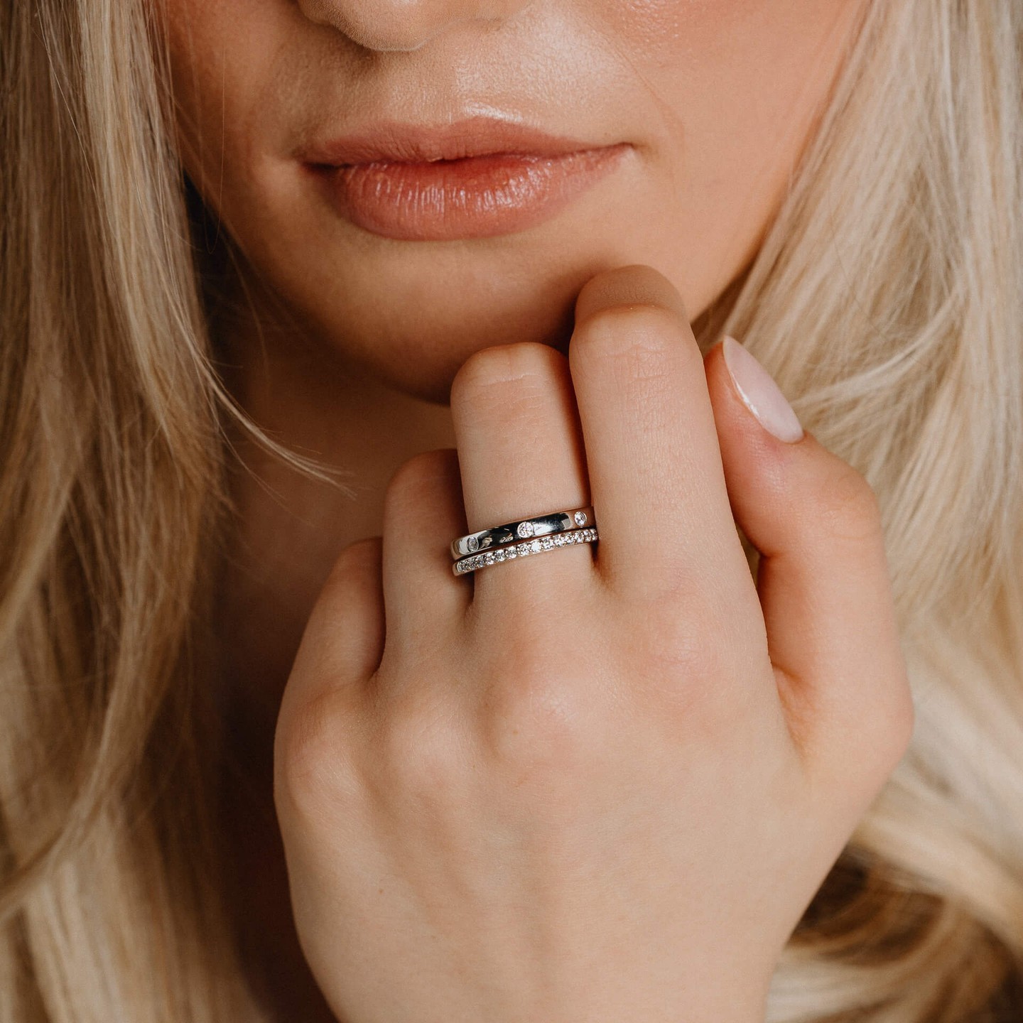 Our jewellery is made to last and ideal for everyday wear...which is useful as Diamonfire sparkle goes with any outfit! 😄
#DiamonfireUK #Diamonfire #DiamondAlternative #AffordableLuxury #DiamonfireJewellery