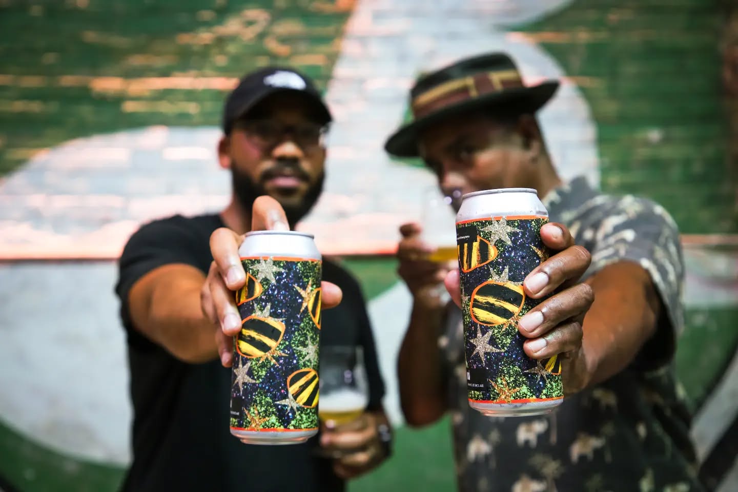 Okó Farmhouse Ale, 6.5% Abv, This spicy, fruity farmhouse ale, is made with red and black rice courtesy of @jubileejustice and carefully crafted for your taste buds by us and @igarrettoliver/@brooklynbrewery
"TRADITION SAYS THAT OKÓ, YORUBA GOD OF THE SOIL AND THE LAND, HAS BLESSED AFRICAN FARMERS FOR 3,000 YEARS. IN LOUISIANA, THE FARMERS AT JUBILEE JUSTICE CONTINUE THE ANCIENT PRACTICE IN CONCERT WITH THE EARTH. THIS SPICY, FRUITY FARMHOUSE ALE MADE WITH THEIR RED AND BLACK RICE, REMINDS US THAT, WHEREVER WE ARE PLANTED WE SHALL GROW"
#BarrelAndFlow #Okó #FarmhouseAle #Collaboration #CraftBeer #BlackBrewers #PGH #DC #CultureMeetsCraft