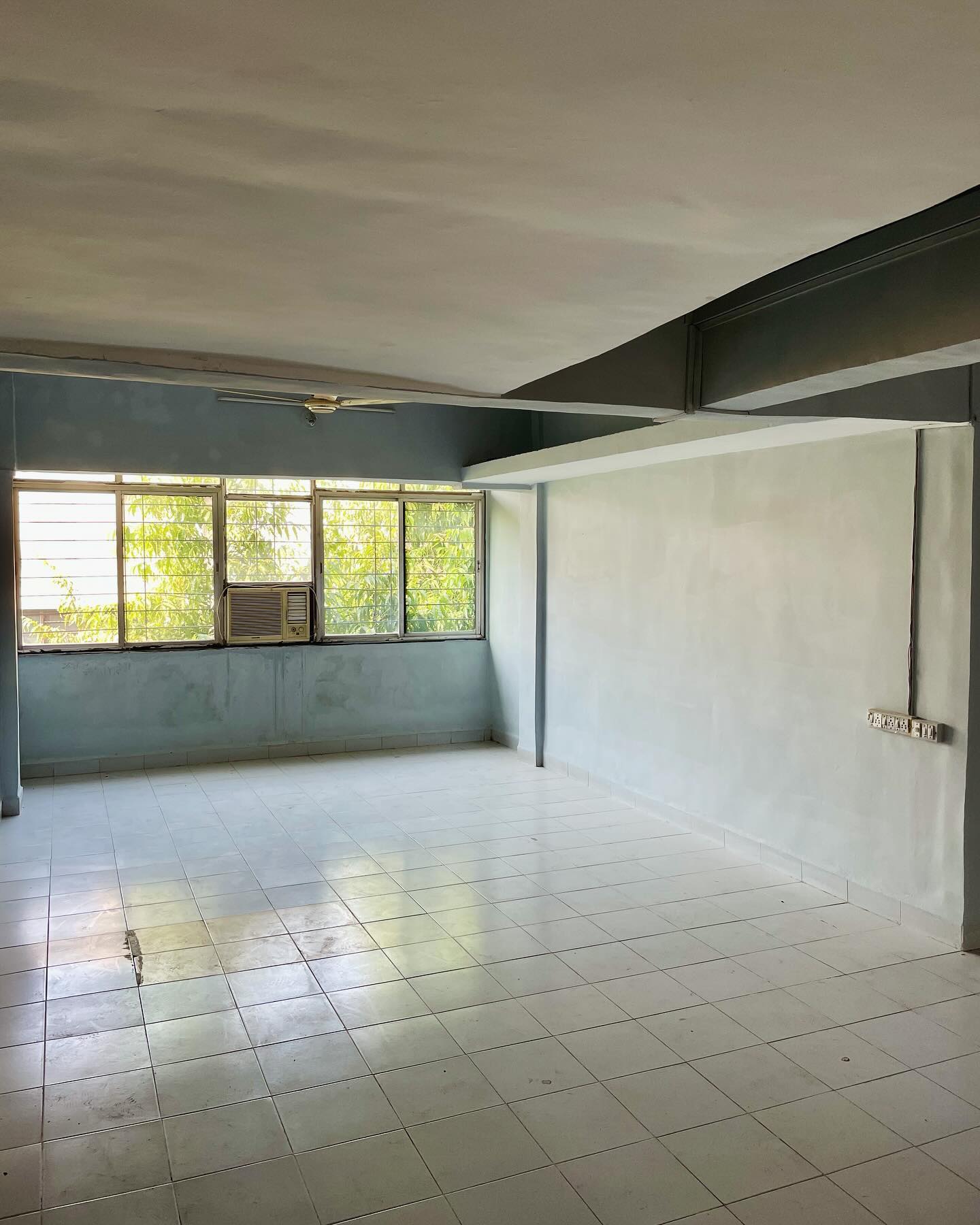 Before photo of the studio. When I first bought it. I will soon upload pictures of the studio as it is now. Stay tuned for the whole journey. I will keep updating you.