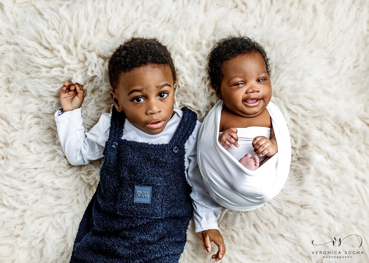 Sweet newborn Zion and his loving big brother Zane 🤍
Capturing those first days — the tiny details, soft expressions, and the beautiful bond between siblings — is always such an honour. Watching Zane step into his role as big brother so gently was a reminder of how meaningful these early moments truly are.
These days pass so quickly, but professional newborn photography allows you to preserve them forever — before they change in the blink of an eye.
If you’re expecting or welcoming a new baby soon and would love timeless, natural images like these, I’d love to create something special for your family.
For the best experience, newborn sessions are ideally photographed within the first 2-3 weeks after birth, when babies are still very sleepy and happy to be gently posed. Booking during pregnancy ensures availability and allows us to plan everything in advance, so once baby arrives, all you need to do is enjoy the moment.
📍 Newborn & family photography in Swindon
📩 Advance booking recommended to secure your session
📩 Get in touch to secure your newborn session
_________________________________________
https://www.veronicasphotography.com/contact
#NewbornPhotography #TimelessPortraits #StudioNewborn
#SwindonPhotographer #SwindonPhotography