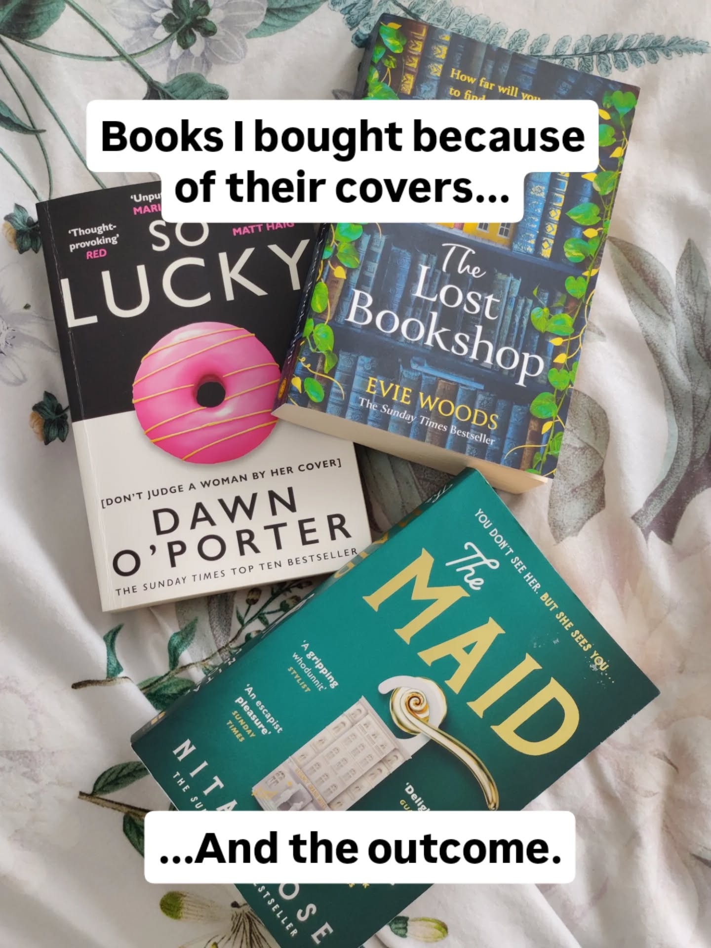 Hands up if you've bought a book because of the cover? 🙋♀️