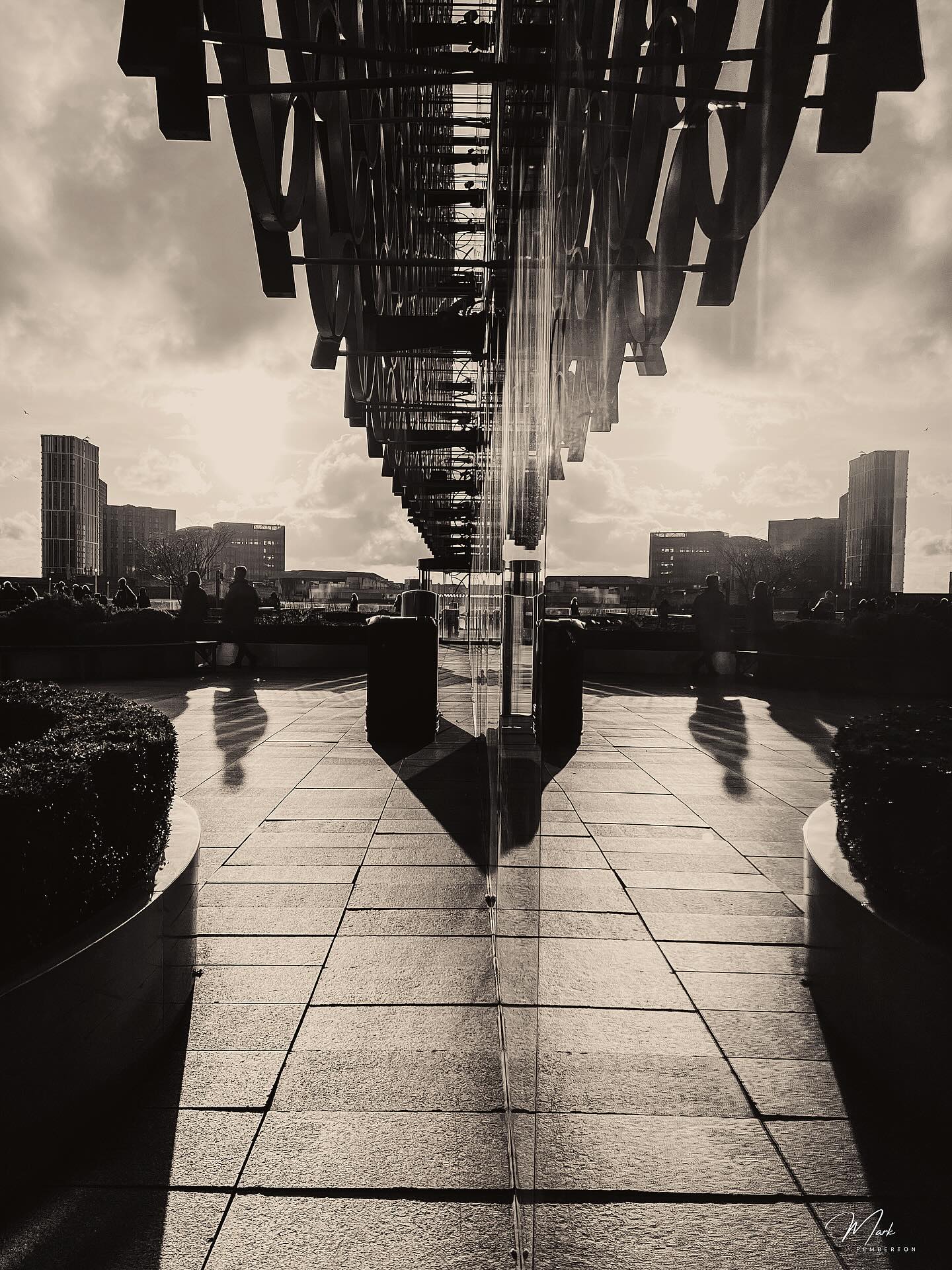 Parallel universe….a nice little reflection from the balcony at the Library of Birmingham #igersbirminghamuk #brumphotography #bbc_midlands #birminghamlibrary
