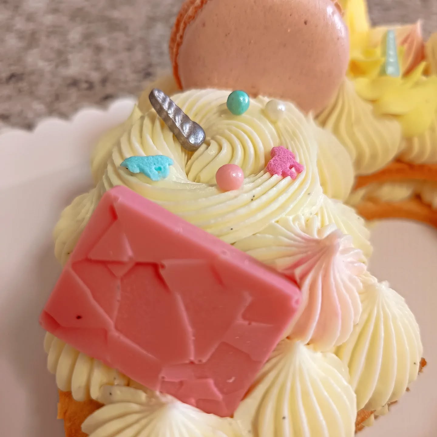 Les gâteaux de Noé s'inspirent de vos idées pour créer vos réalisations!
#gourmant #gourmandises #numbercakegourmand #Mannevillette #lesgateauxdenoe