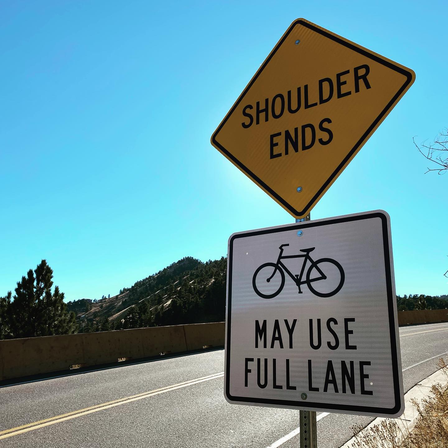 Boulder county has added a “Bikes may use full lane” sign to the westbound lane of Lee Hill Drive, this is one of the most dangerous mountain roads for bikes according to their own study and directly conflicts with Colorado state bike law § 42-4-1412. When bikes going uphill are doing 2-5 MPH on average while cars are doing 20+ MPH the county has now made the road even MORE DANGEROUS than before by stating that bikes can be in the middle of the road on all sections of Lee Hill drive including the blind right turns. #bikes #leehilldrive #bikesbesafe