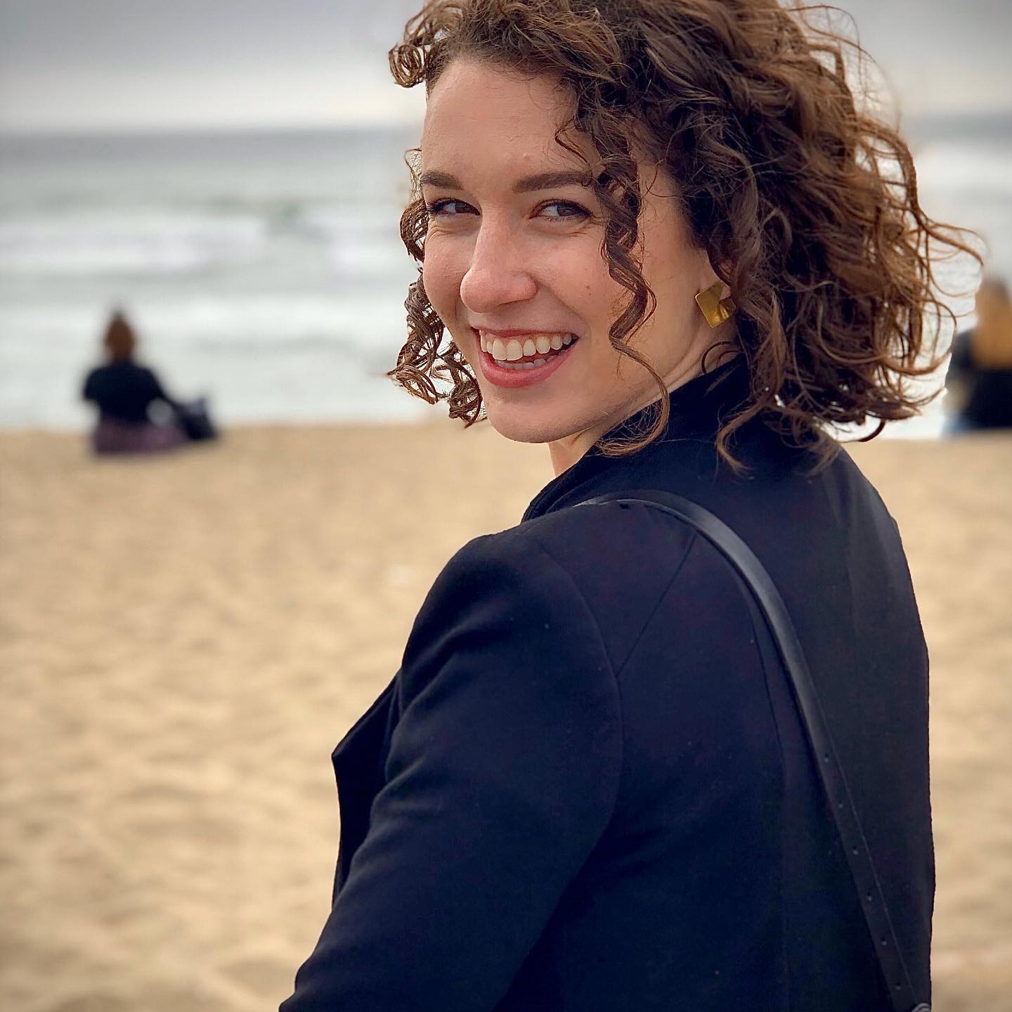 Still wrapping my head around the fact that I will be joining @sfopera as an Adler Fellow in January!!!!! After a decade-long tour of the country, this California girl is headed back to Golden State soil! To everyone who has joined me on this wild journey: you are helping my dreams come true, and I can’t thank you all enough for the wisdom, the laughs, and the support. Cannot WAIT to see what 2020 has in store!