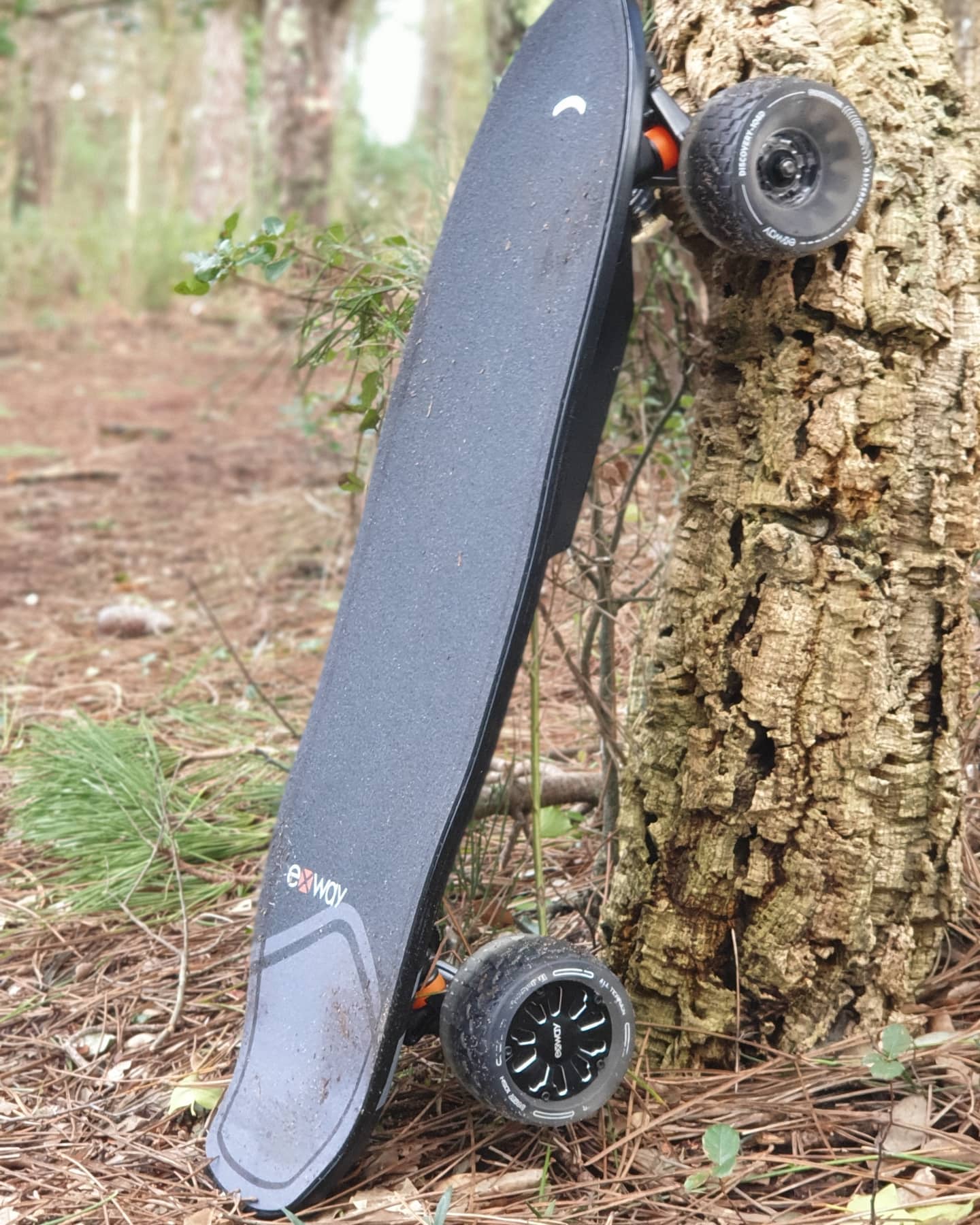 EXWAY WAVE HUB et CLOUDWHEELS DONUTS disponible en location et pour les balades de tes vacances dans les Landes....🤩
#skateelectrique #skatelandes #exwayboard #icloudwheels #donuts #EXWAYWAVE #exwaywavehub #esk8fr