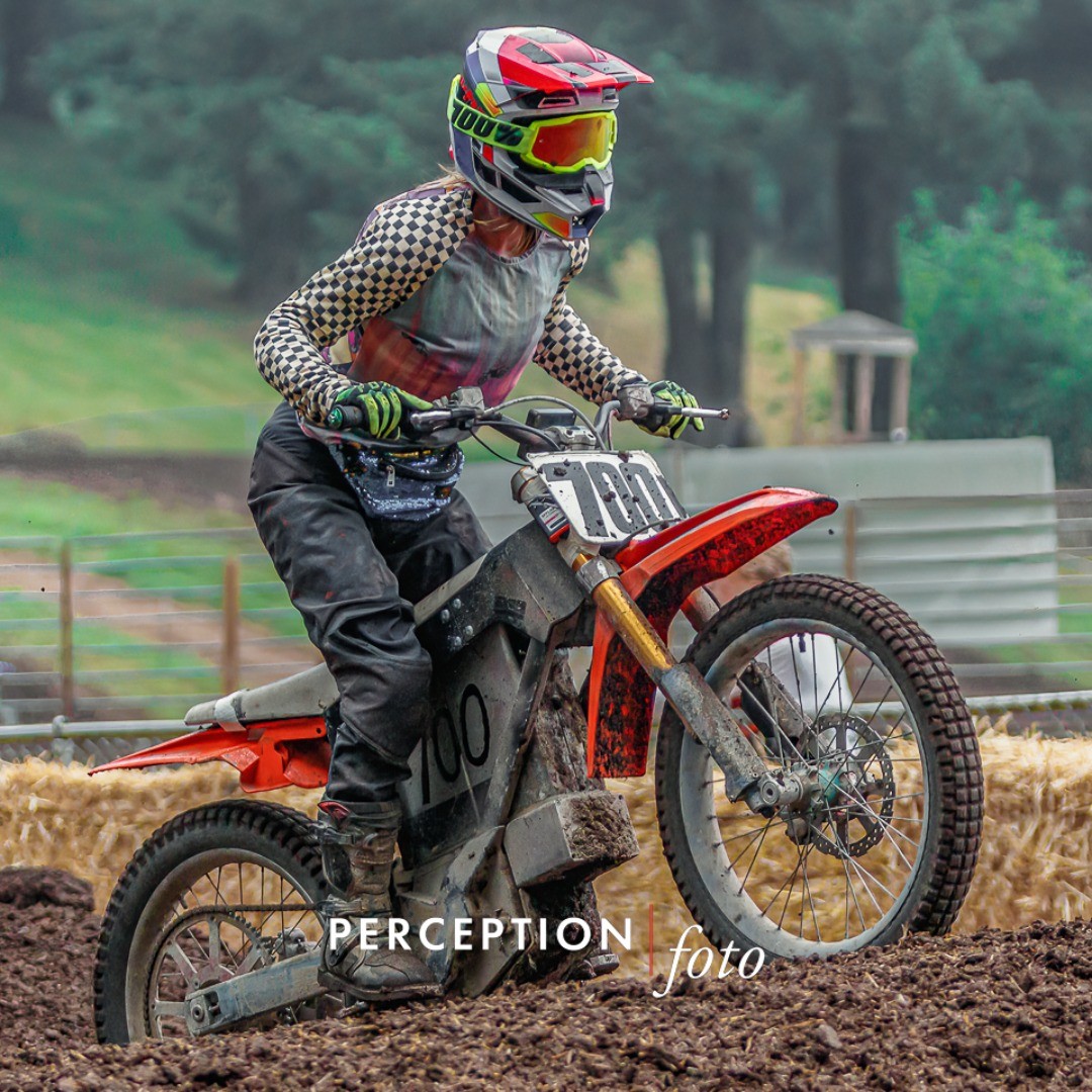 Washougal Mx Park 07-02-2022
#washougalmxpk #washougalmx #washougalmxtrack #washougalseries7 #mikebell #pnwmx #pnwmotocross #pnwmoto #motocrossphotography #motocrossphotographer #motocrossphoto