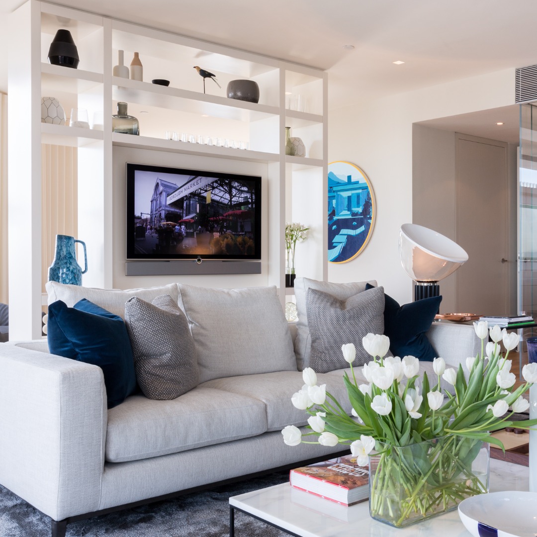 From bespoke TV wall cabinetry and custom bookcases to room dividers and architectural storage, we collaborate closely with master craftsmen to create joinery that feels integral to the space.
We finalise every detail with our suppliers, from proportion and materiality to finish and function. All drawings are developed together with our partners according the required specifications, prototypes are refined and execution is carefully overseen to ensure that the final outcome is exactly as intended.
Boutique luxury procurement | Interior procurement | Bespoke joinery | Interiors | Luxury Interior procurement