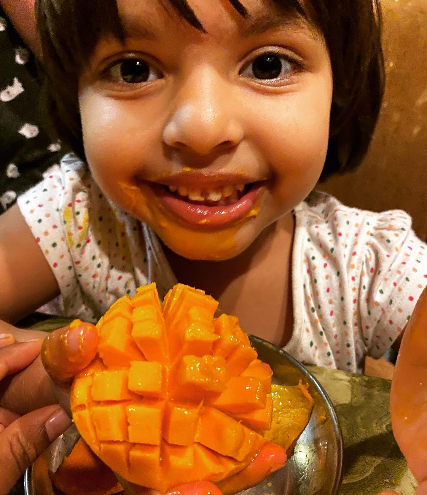 Mango maniac!!
The brand ambassador!
#babies #mangobabies #devgadmangoes