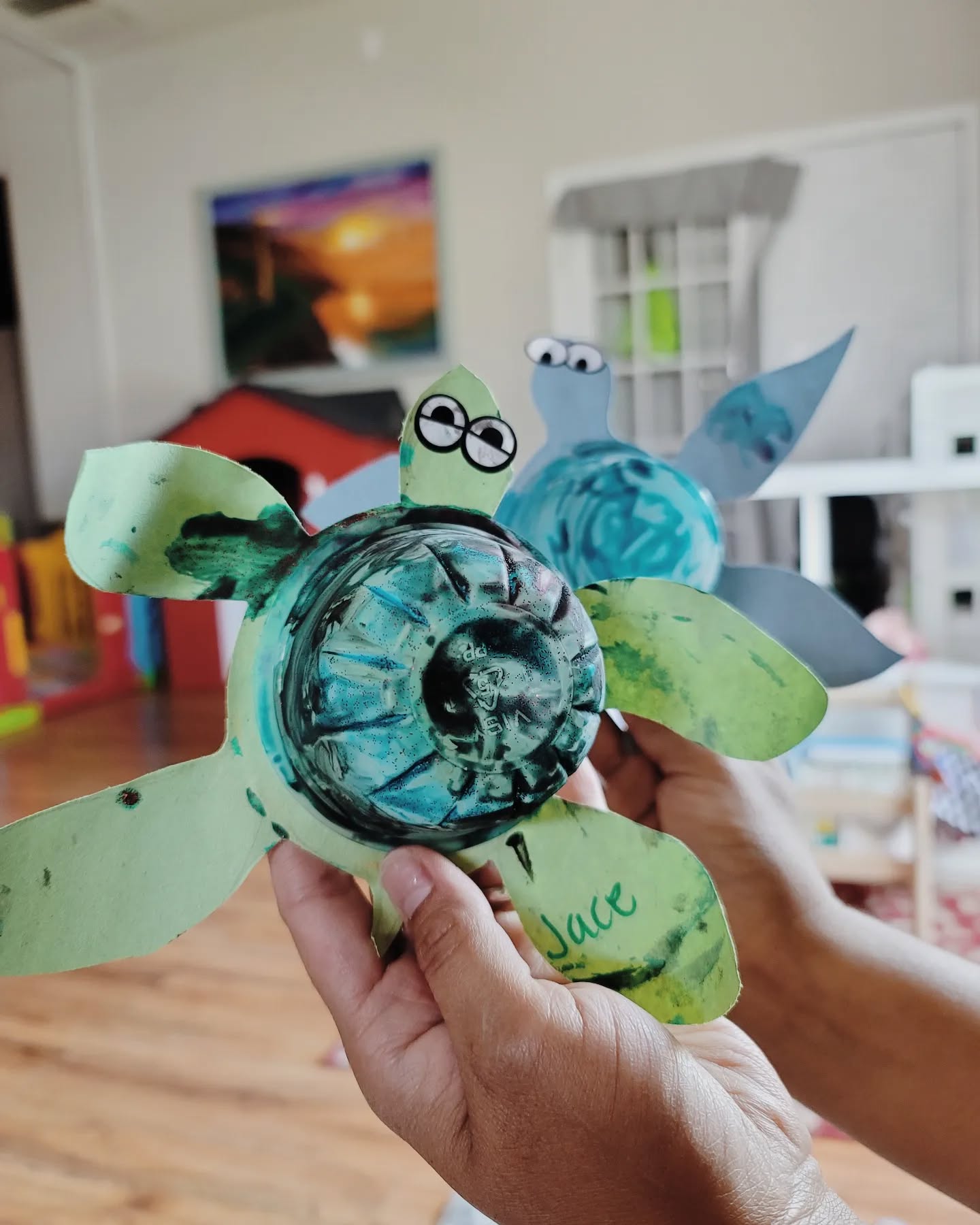 Who doesn't love turtles!! 🐢🐢🐢
...
.
.
#childcare #craft #crafting #turtles #animals #kelowna #okanaganlife