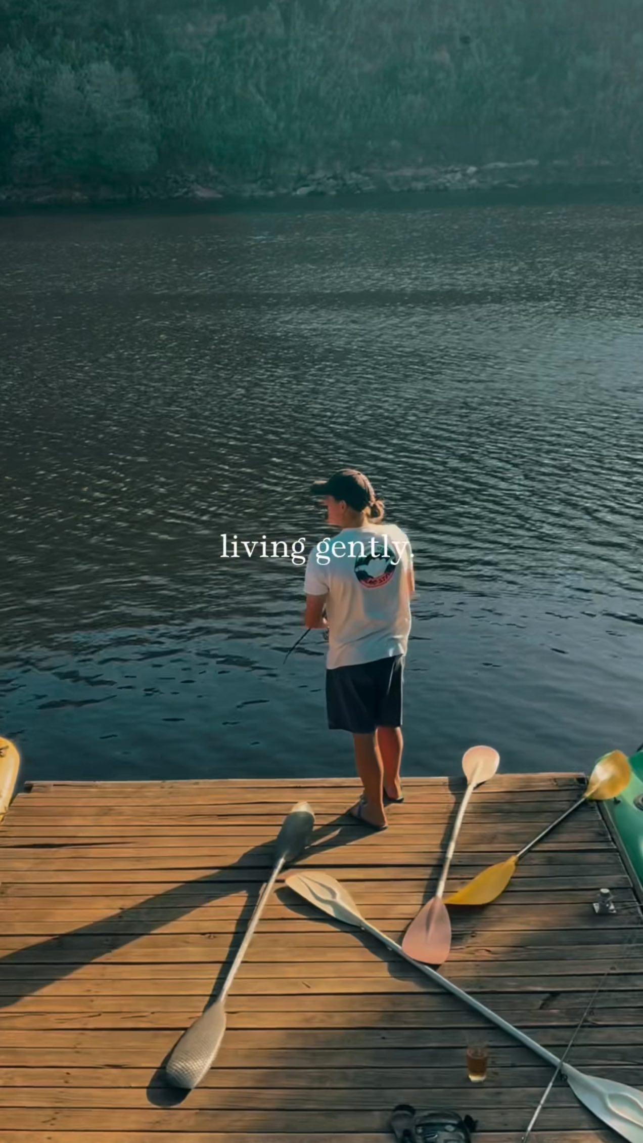 Came for the river, stayed for the slow mornings, golden hour in the afternoon and relaxing vibes at the fire pit ✨
Never a dull vibe at the lodge!
Don’t gate keep us… share us with a friend😉