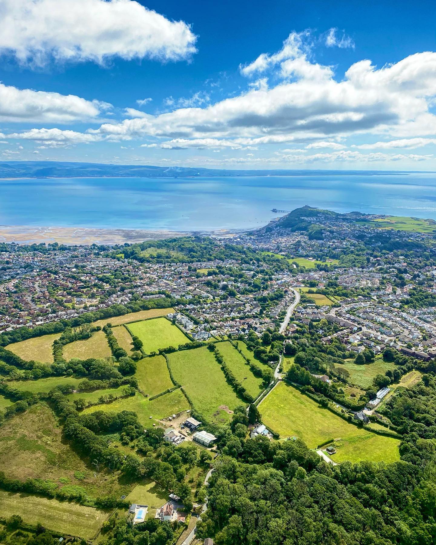 Looking towards mumbles head on a stunning Saturday morning in the circuit โ๏ธโค๏ธ