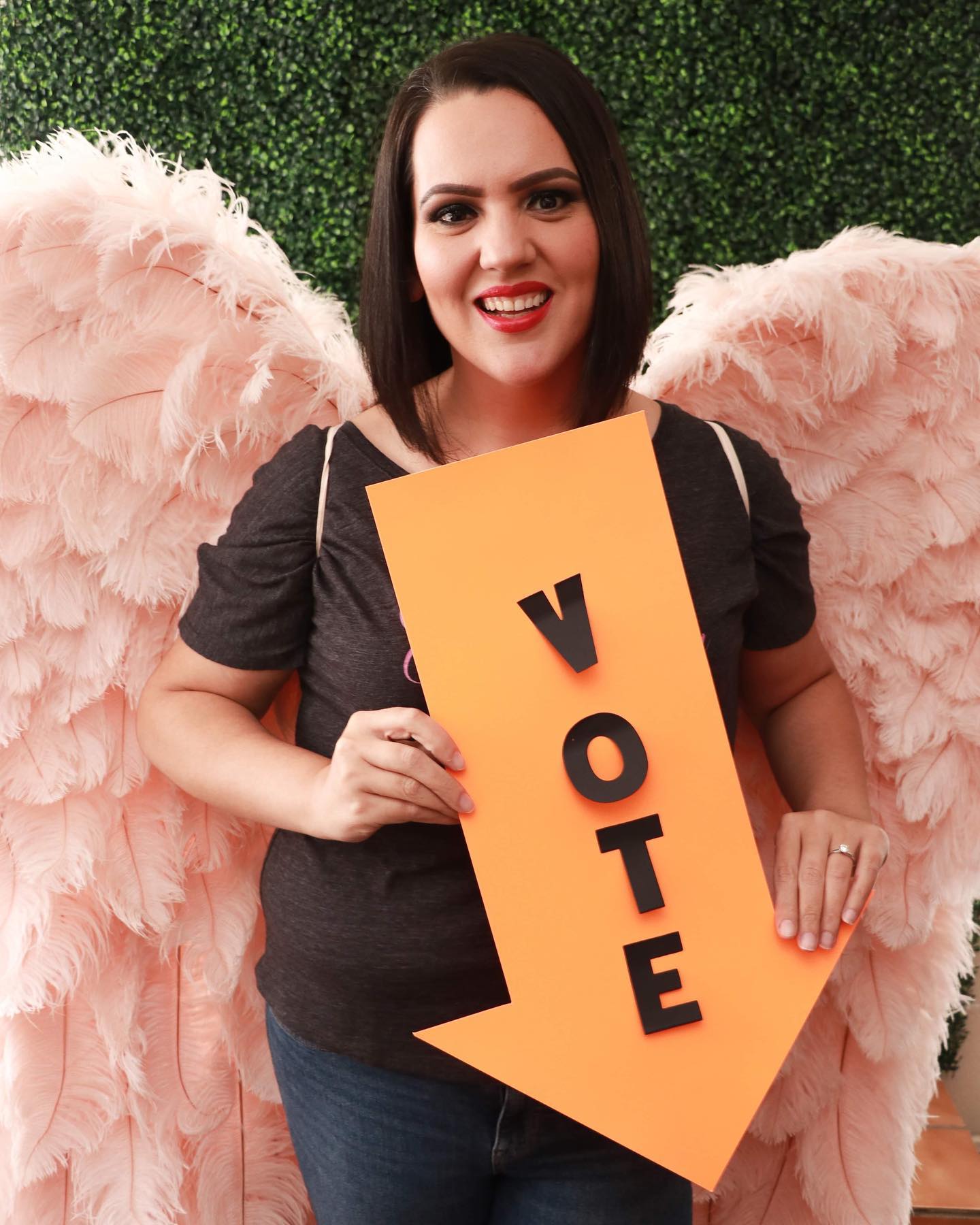 Have you voted for Eye Candy in the Best of Austin yet? If not go to vote.austinchronicle.com/services/wild-card-services #bestofaustin #austinchronicle #vote #austin #smallbusiness #business #photography #eyecandy #atx #photographer #boudoir #studio