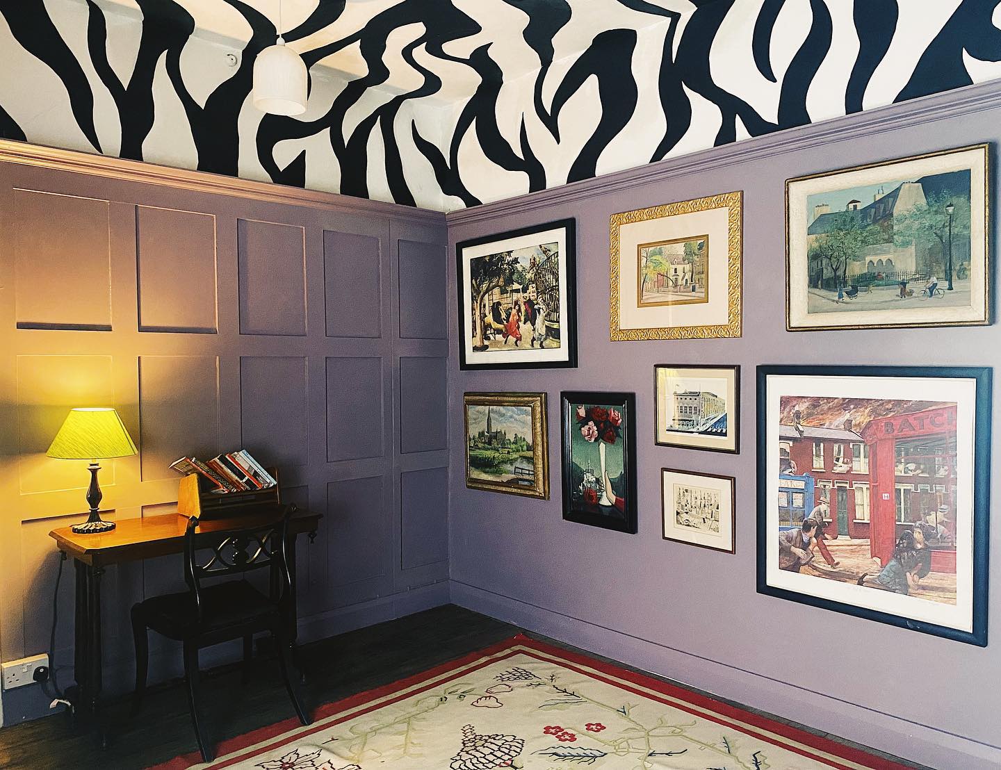 We received some lovely feedback from some guests who recently stayed with us. We’re always so pleased to hear that guests have had a lovely stay at Symondsbury Manor!
“Twenty one of us stayed at Symondsbury Manor for our annual post Christmas weekend away.
We loved the house/garden and the refreshing contemporary decor of the living and dining space.
We also loved the individual bedroom accommodation. They’re all rather stunning! The artworks throughout were a joy and everything was very comfortable. The Manor is set in the perfect location for coast and country exploration (not to mention retail therapy!) on the doorstep and in Bridport. The house itself was very clean and cosy with the log fires.
The kitchen was very well equipped for our self catering needs. All in all, we loved it.”
#symondsburymanor #symondsbury #dorset #bridportdorset #jurrasiccoast #dorsetcoast #englishmanorhouse #englishmanors #englishmanorhousestyle #selfcateringaccommodation #selfcateringholidays #selfcateringholidaysuk #selfcateringholidaysdorset #dorsetholidays #uniqueholidayrentals #englishmanor