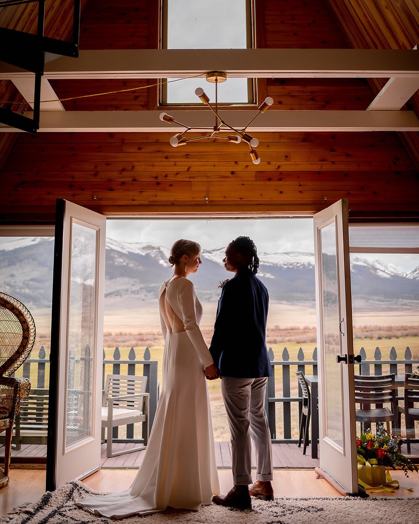 It’s been awhile since anyone has eloped at the cabins, but wedding season is approaching! If you are planning to elope this year, please send us a DM. We don’t charge extra for elopements - it’s just our regular nightly rate, and we can connect you with great vendors.
📸 @wildandfoundphoto
#elopmentwedding #elopement #cabinelopement #cabinwedding #coloradowedding #coloradoelopement #weddingvenue #microwedding #coloradomicrowedding #airbnbwedding