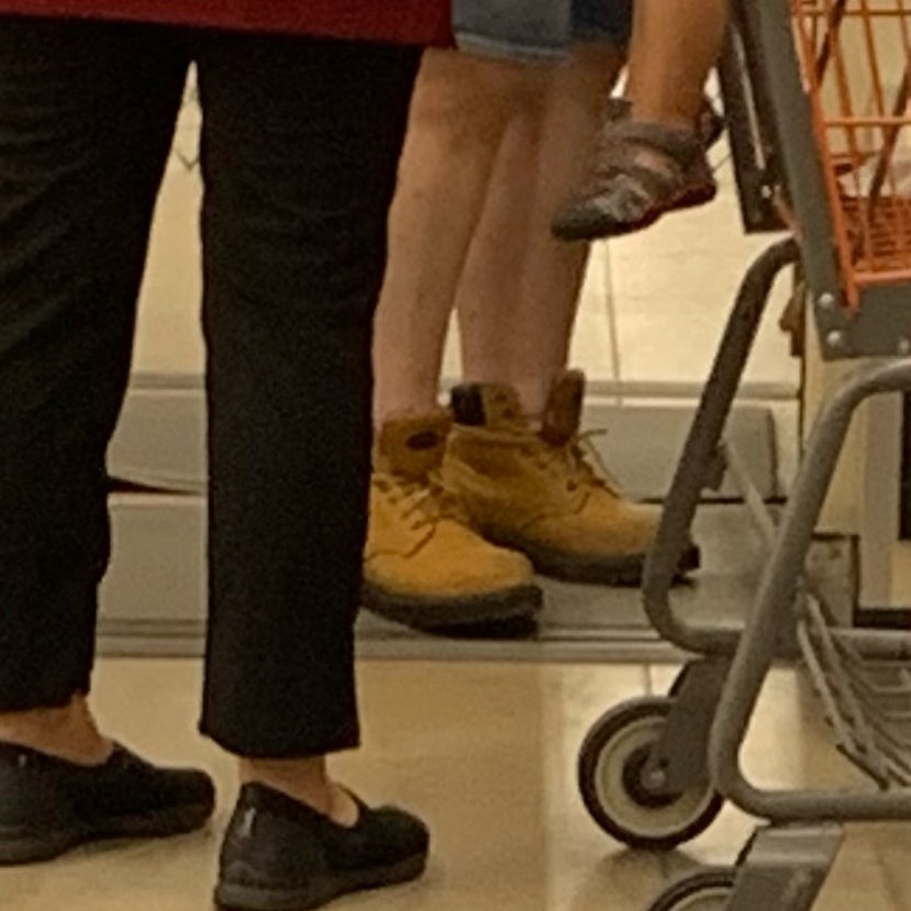 Kicking off Monday morning at the Depot with Moxie Trades locate!!!
Hope everyone has a great week!
#GotMoxie #MoxieLife #WorkBoots #Tradeswoman #Grateful