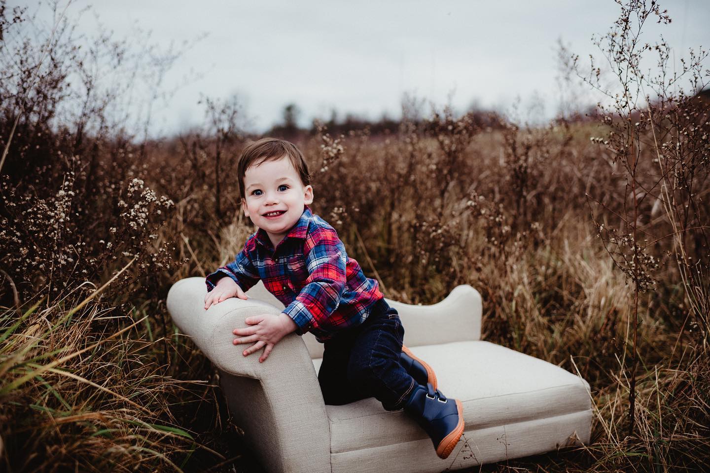 Little Walter, you are the cutest!! #rochesterphotographer #rochesternyfamilyphotographer #familysession #lifestylephotography #love #fall @erin_black17