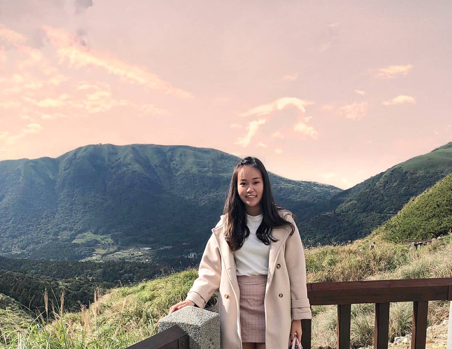 "Ms Casandra’s lessons are very informative and engaging. She equips us with all the necessary information and goes straight to the point, feeding us with appropriate case studies and making sure we understand them thoroughly. She also gives us loads of insights and teaches us interesting narratives such as Greek mythology and certain theories like the Streisand effect and Malthusian Catastrophe, just to name a few. I think these are really theories that are out of the ordinary and may impress your school teacher.
Initially, I was very intimidated and fearful of this subject. However, Ms Casandra entirely changed my impression of and attitude towards GP. After attending her lessons for a month, my GP grade improved and my confidence for the subject increased as well. In fact, GP became my favourite subject.
She is also very helpful and always makes an effort to arrange consults with us before our school examinations or tests, she will then follow up on our tests with a paper review.
I am really fortunate and thankful to have met Ms Casandra. I improved from a 'U' grade to a 'B' grade for GP! Sincerely, thank you!" -Rachel Lau, Class of 2019, ASRJC