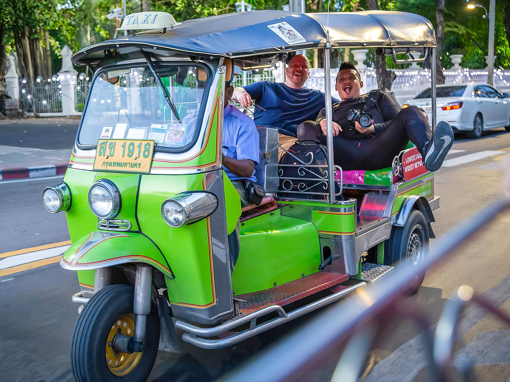 Ready to take your Bangkok adventures to another level? Join a guided photo experience and capture the city's beauty with confidence! Link in Bio #Bangkok #PhotoExperience #TravelPhotography